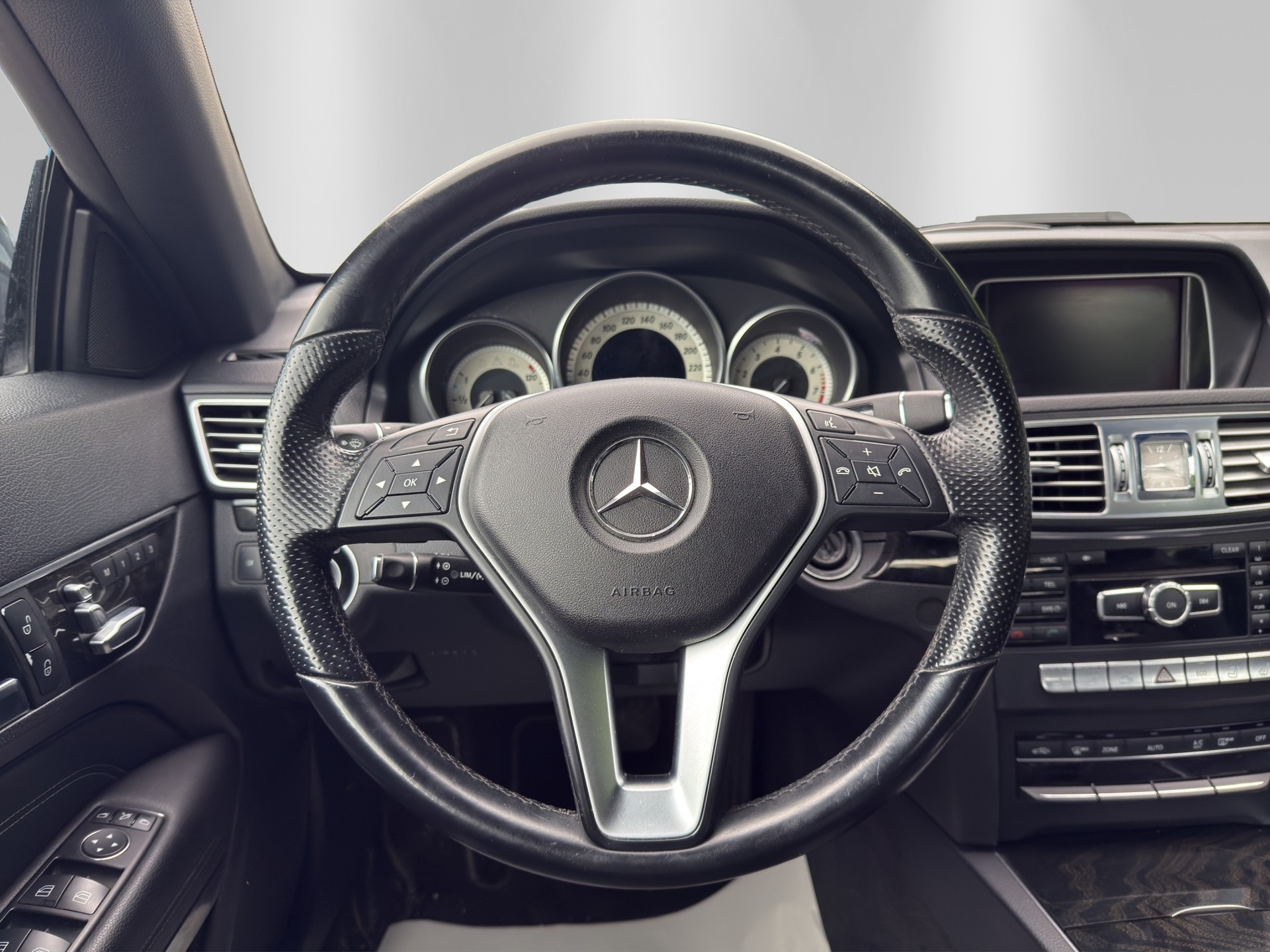 MERCEDES-BENZ E 350 7G-Tronic-image-9