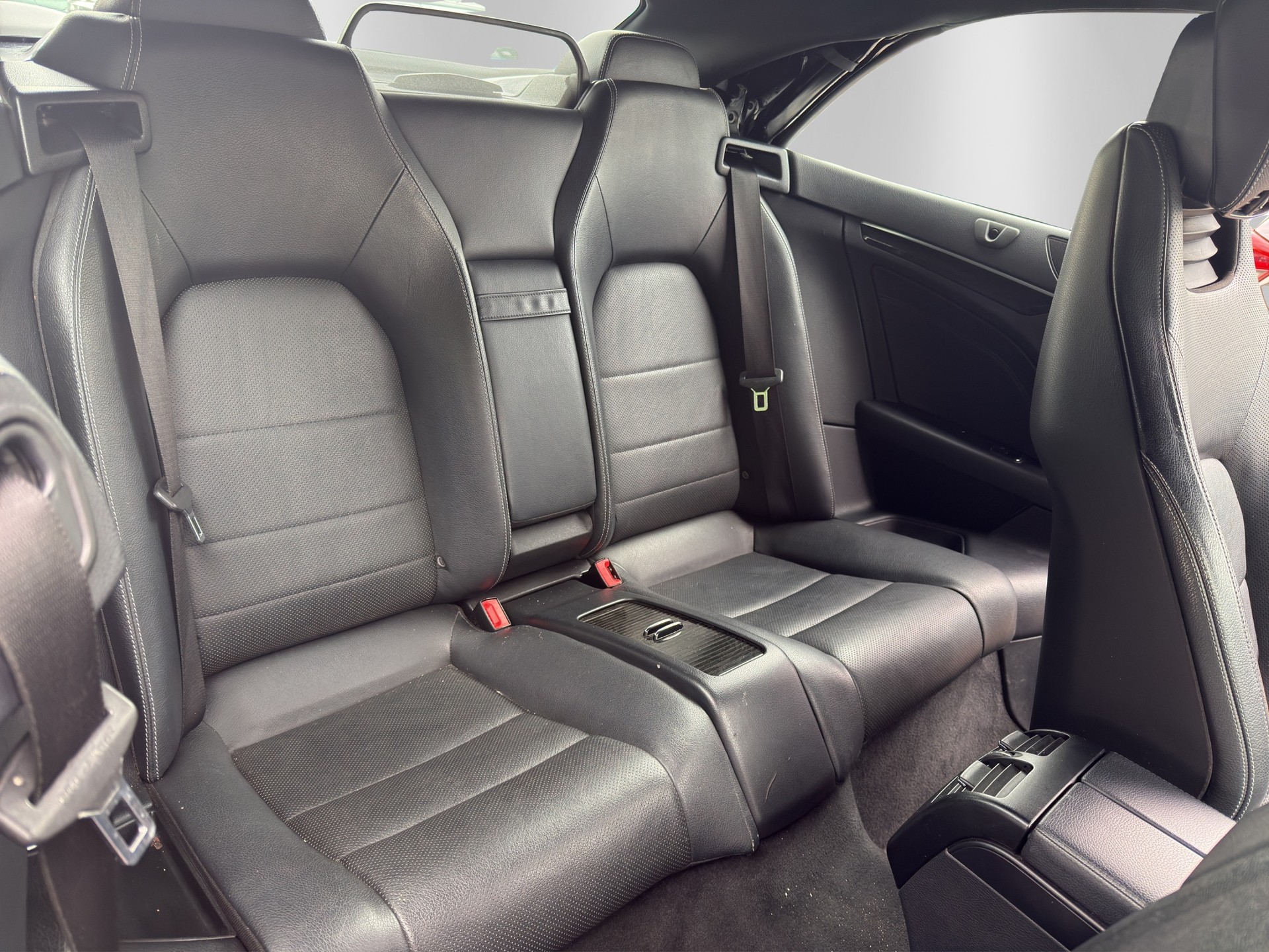MERCEDES-BENZ E 350 7G-Tronic-image-15
