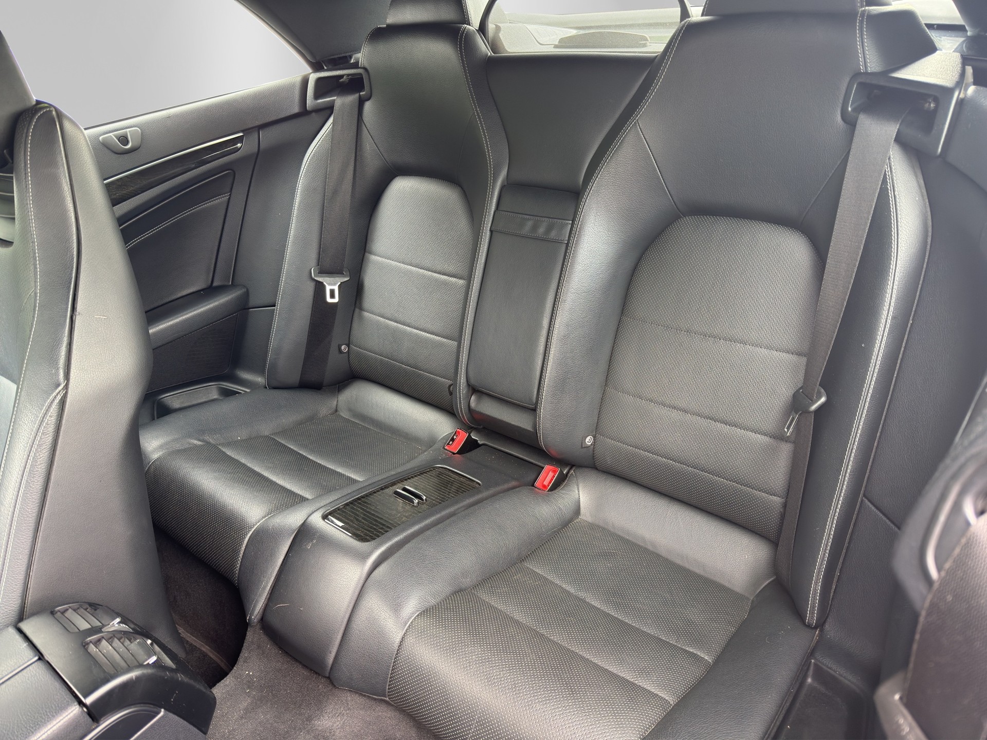 MERCEDES-BENZ E 350 7G-Tronic-image-14