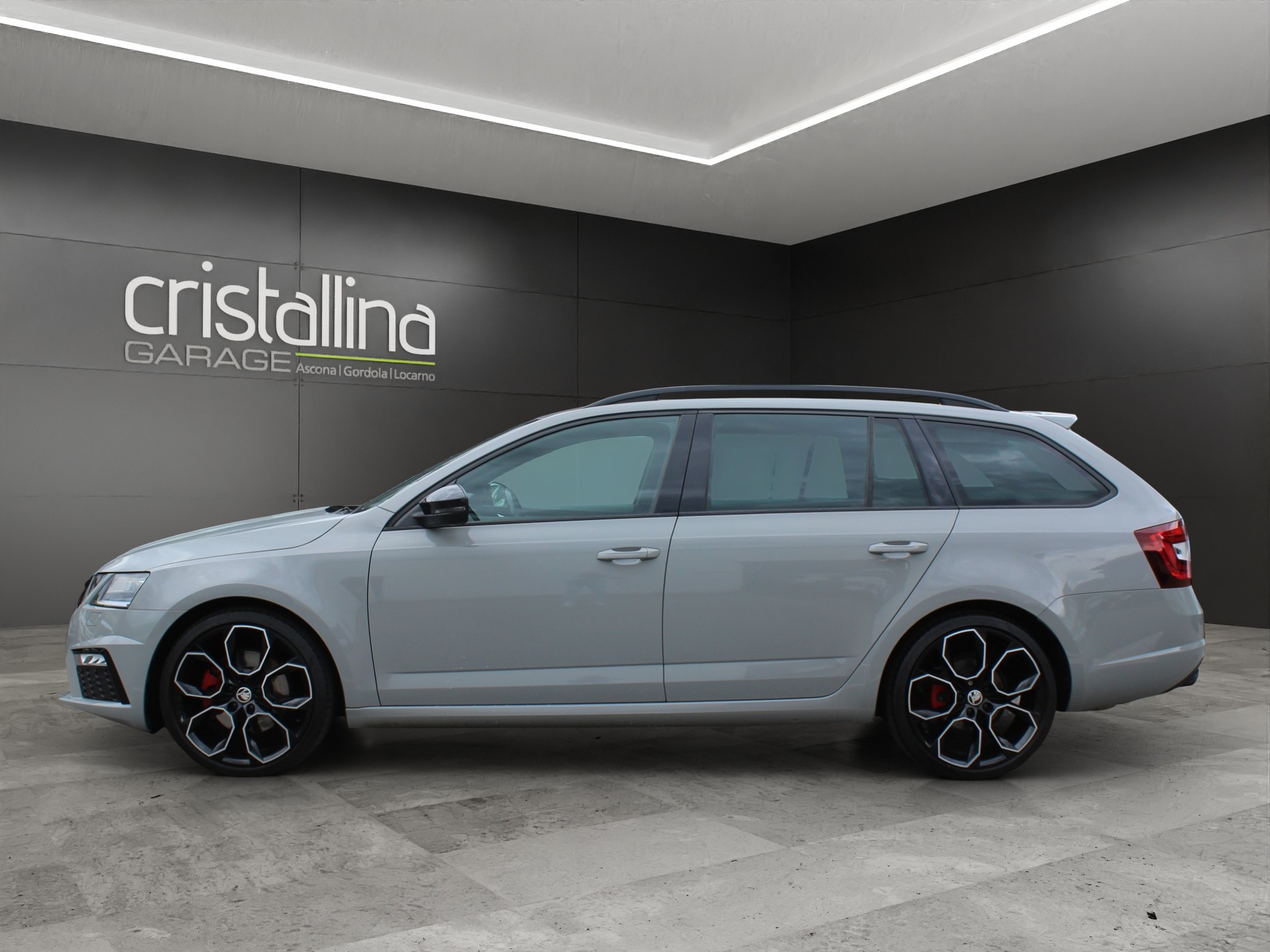 SKODA Octavia Combi 2.0 TDI 184 RS 4x4 DSG-showroom-element-1