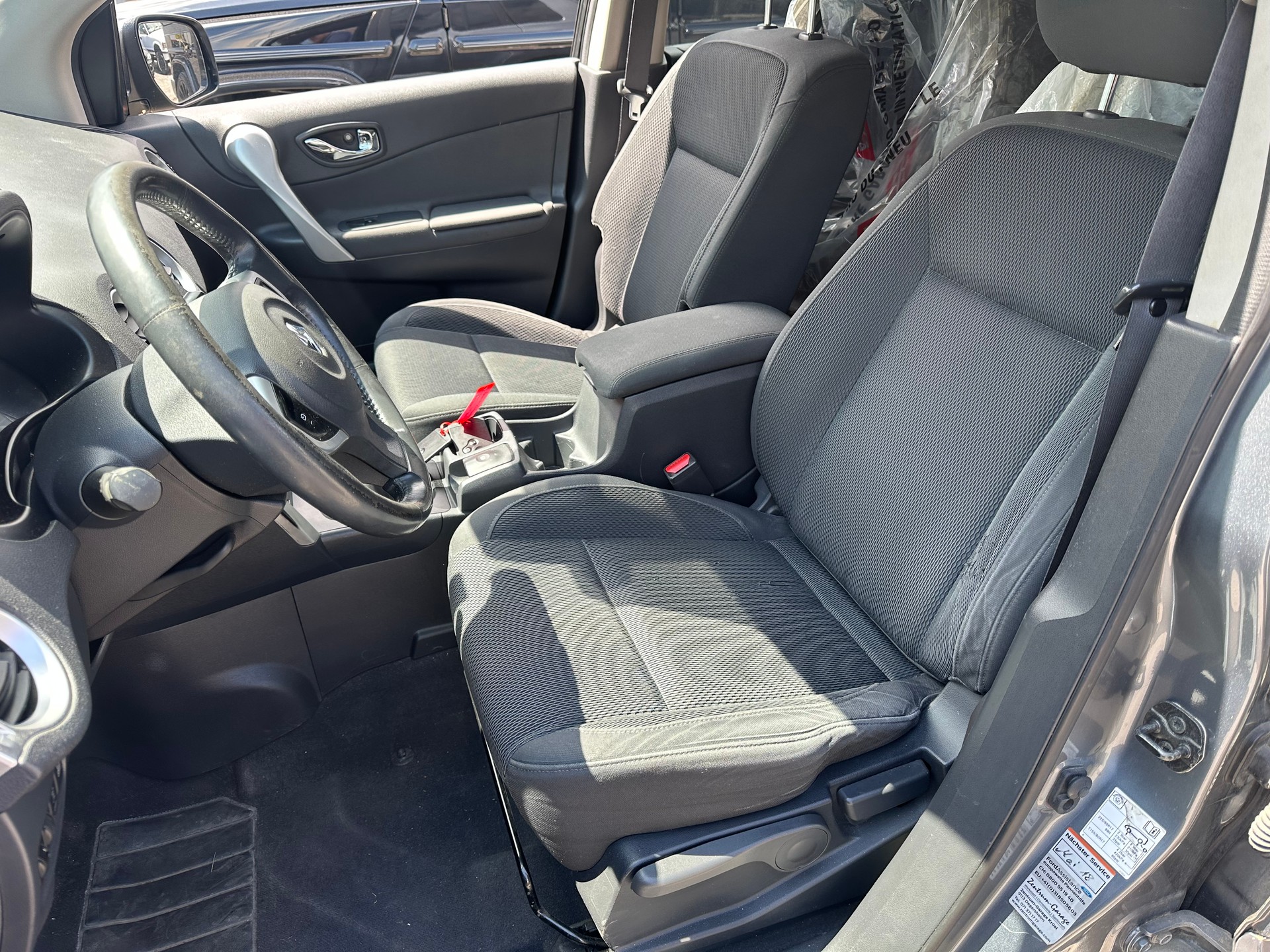 RENAULT Koleos 2.0 dCi Dynamique Luxe 4x4-image-3