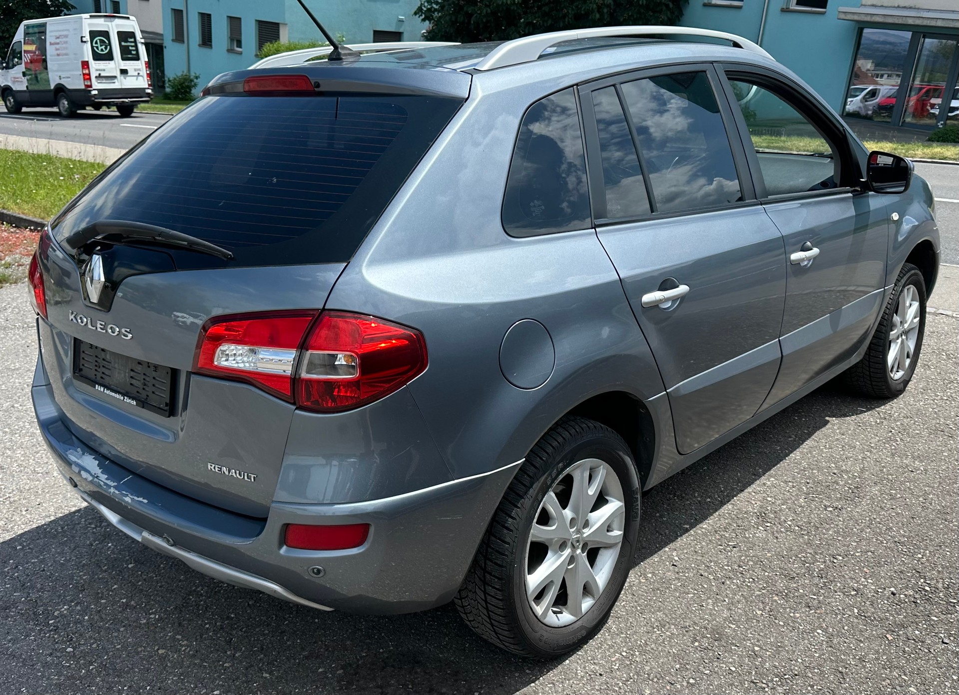 RENAULT Koleos 2.0 dCi Dynamique Luxe 4x4-image-6