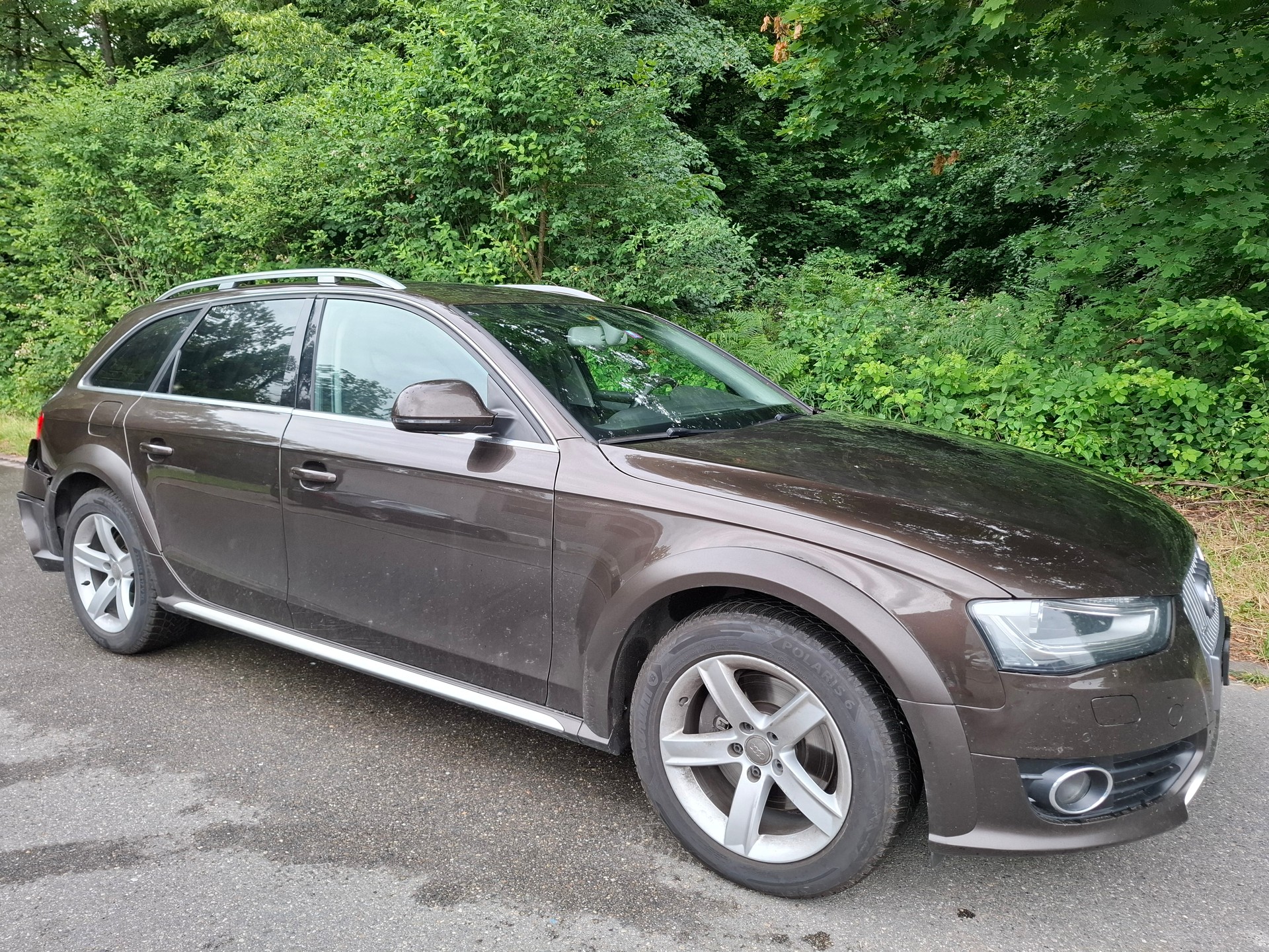 AUDI A4 allroad 3.0 TDI quattro S-tronic-image-12