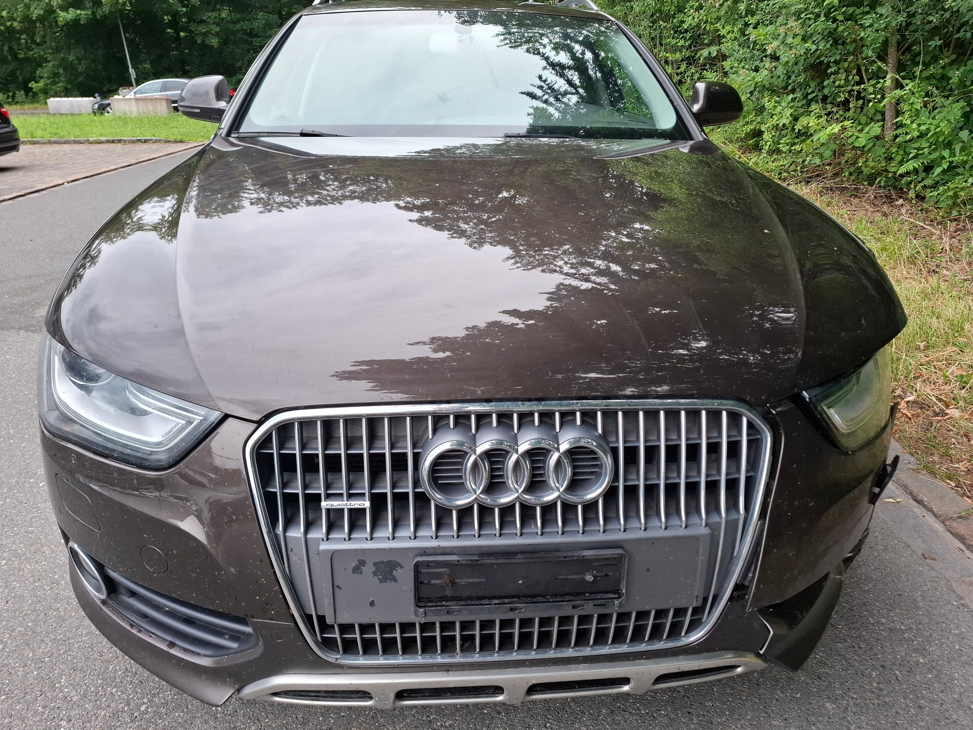 AUDI A4 allroad 3.0 TDI quattro S-tronic-image-9