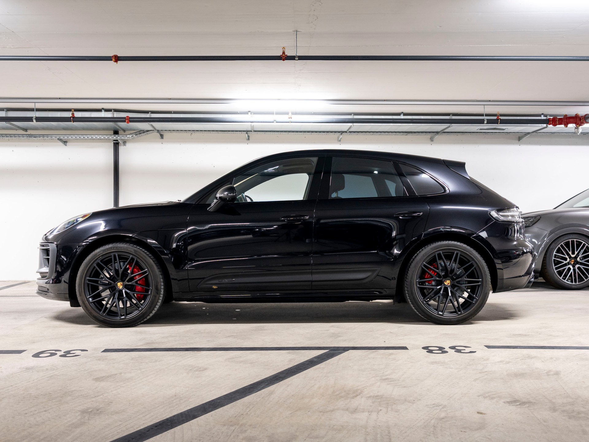 PORSCHE Macan GTS PDK-showroom-element-1