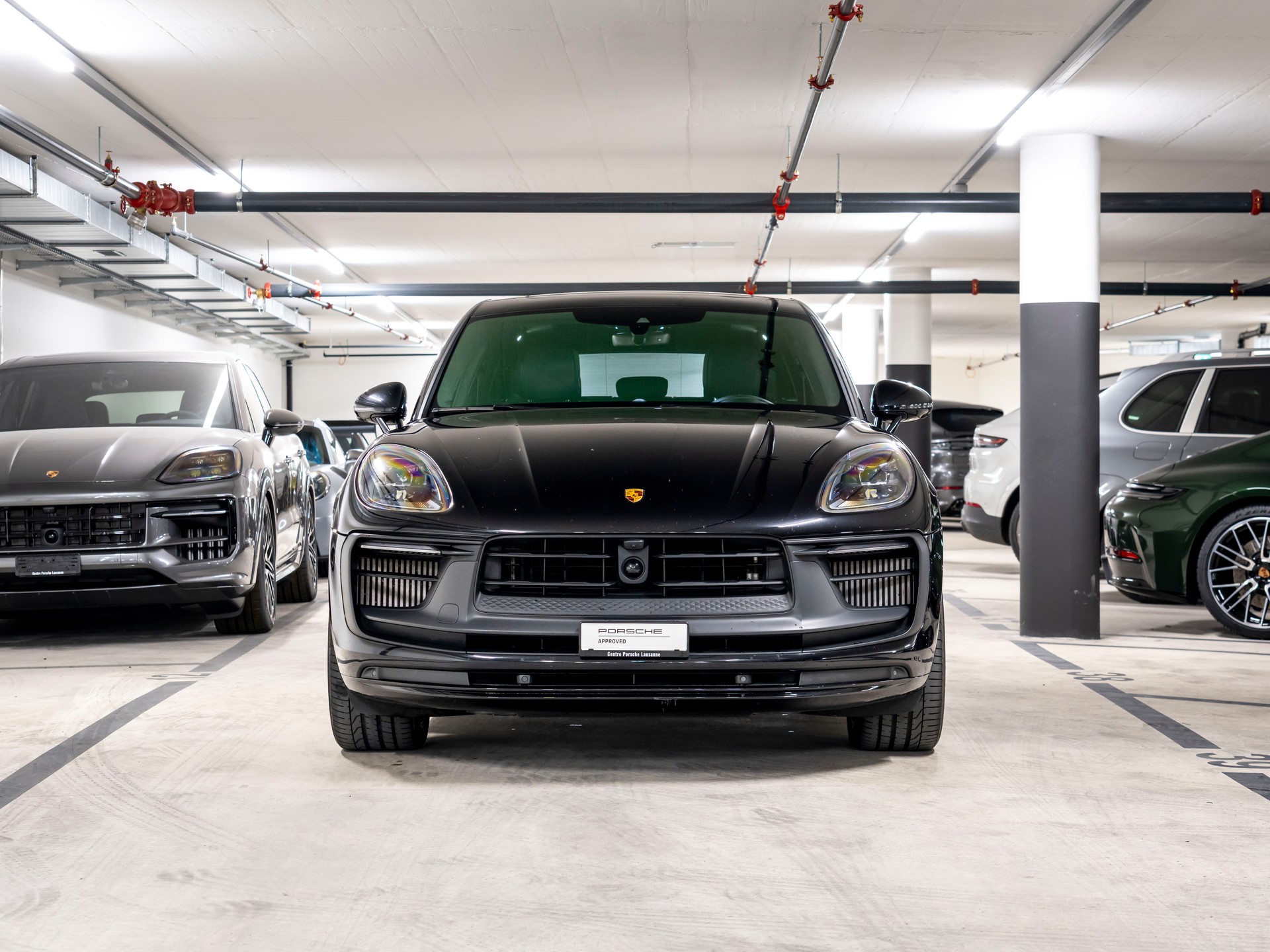 PORSCHE Macan GTS PDK-showroom-element-3