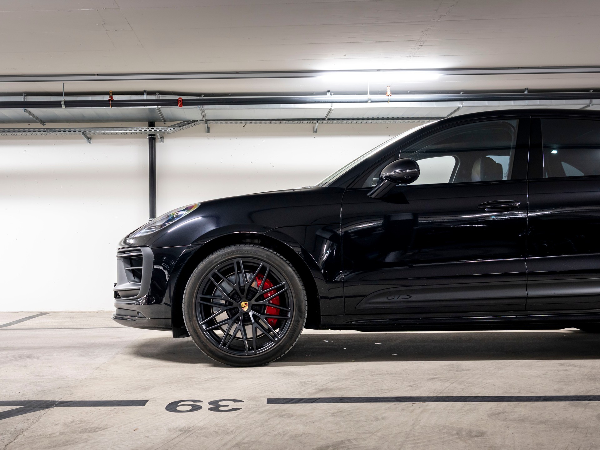 PORSCHE Macan GTS PDK-image-6