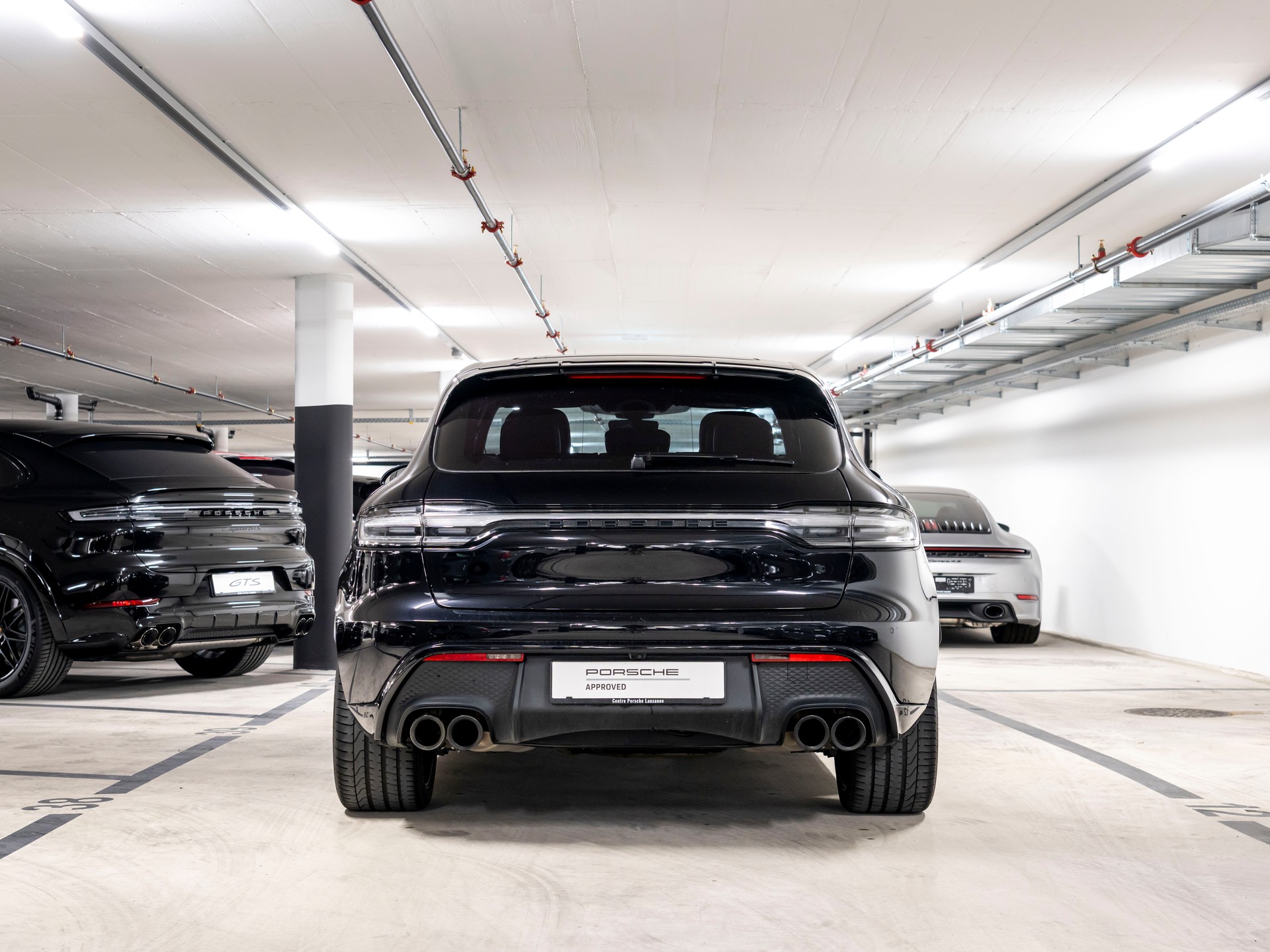 PORSCHE Macan GTS PDK-image-4