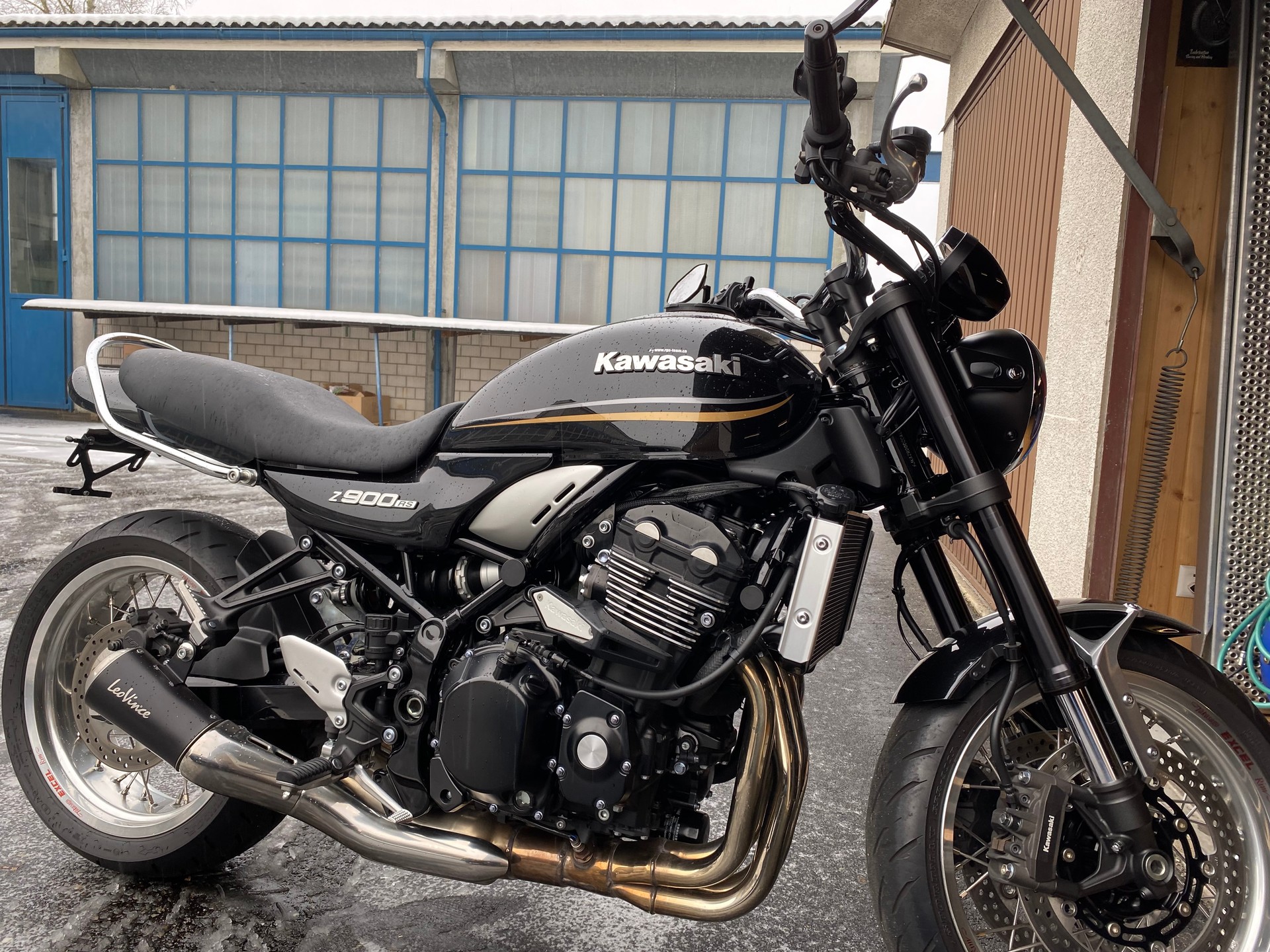 KAWASAKI Z 900 RS-image-4