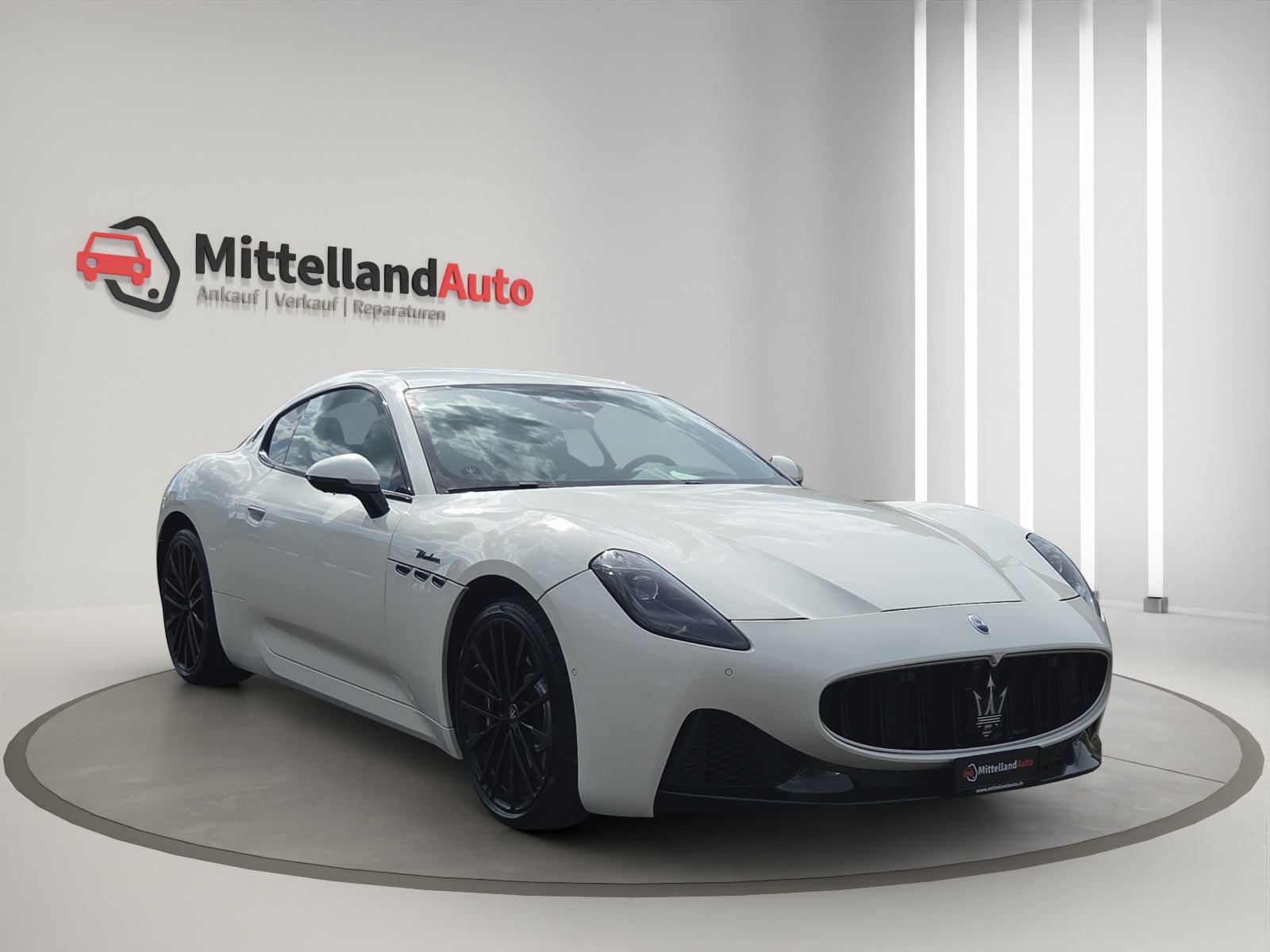 MASERATI GranTurismo Modena Automatica-showroom-element-2