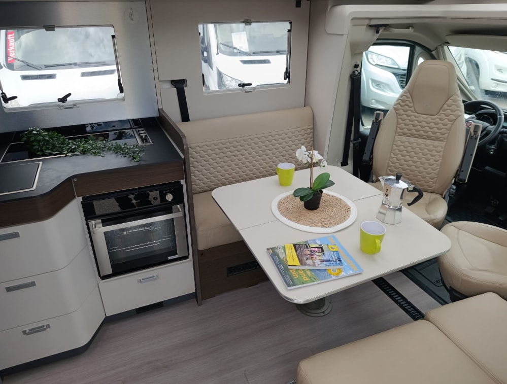 ADRIA *** Adria Coral Supreme 670 DC Premium Fahrzeug /Lithium Bat.| Truma Combi E Heizung | Autark & Winterfest *-image-17