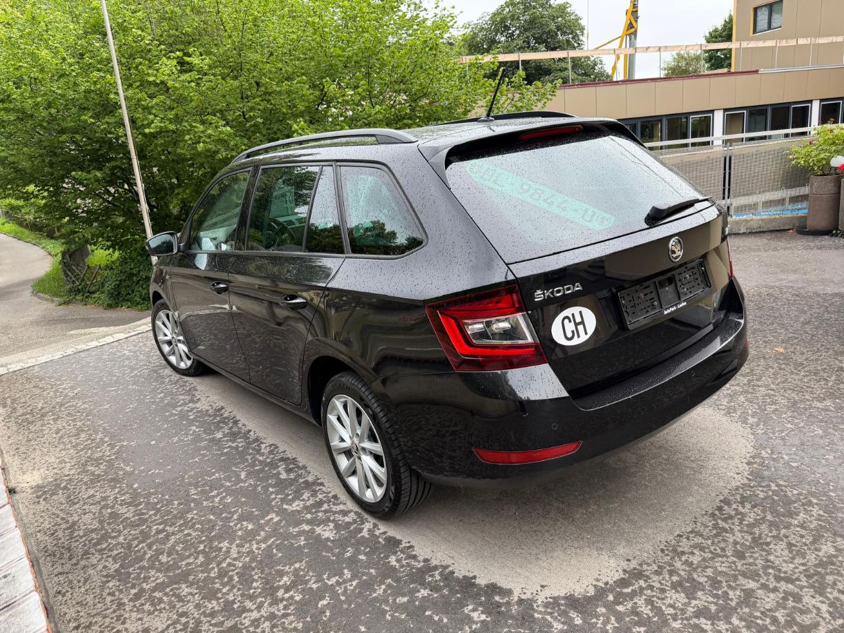 SKODA Fabia Combi 1.0 TSI Soleil-image-6
