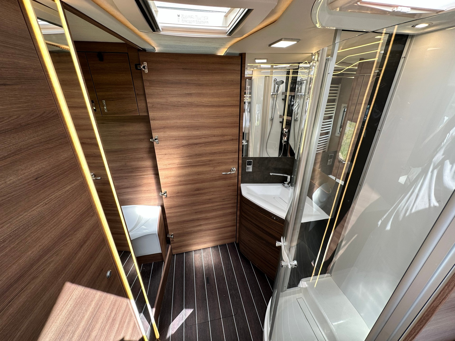 KNAUS Sun I 900 LEG-image-25