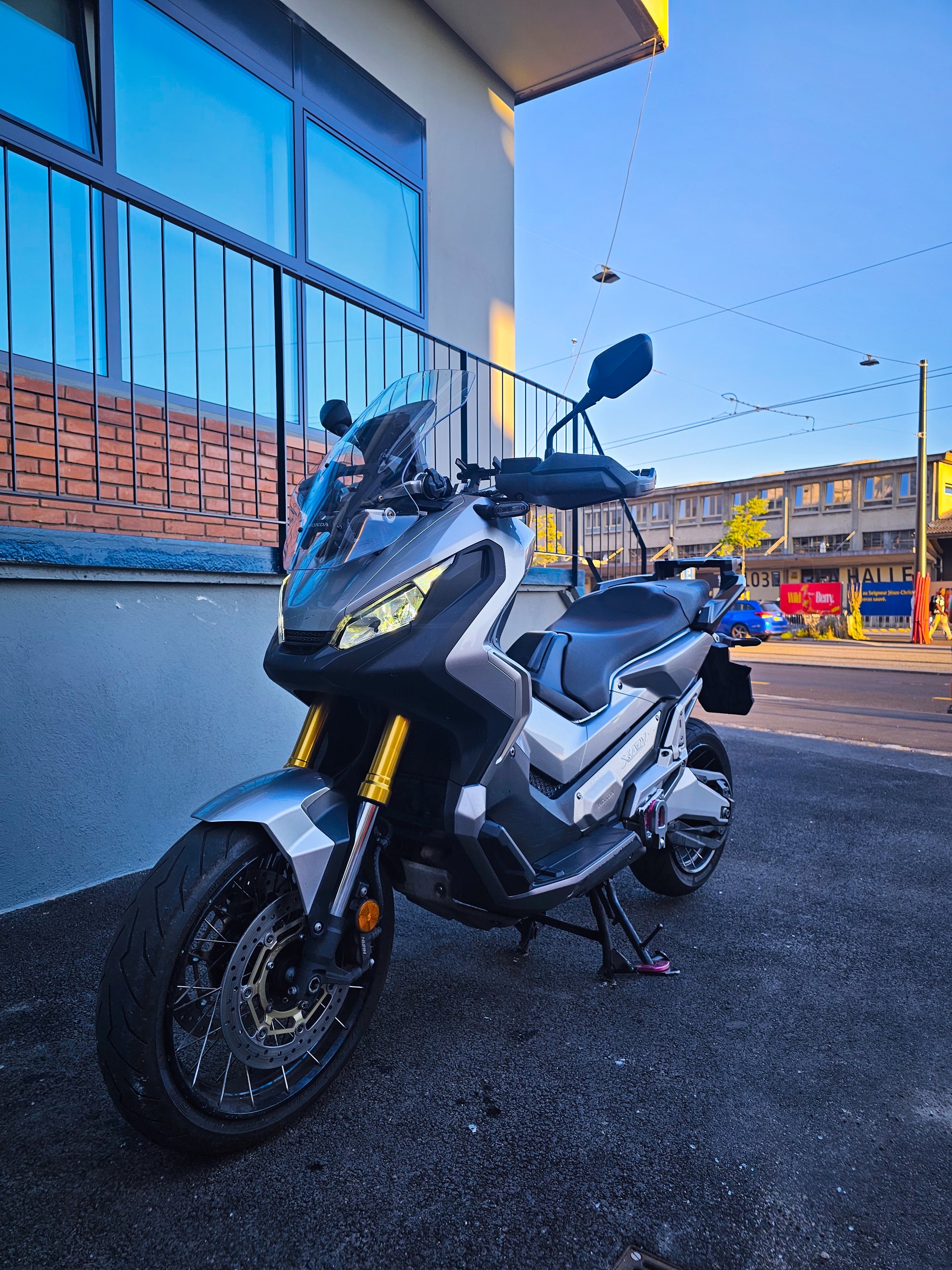 HONDA X-ADV-image-1