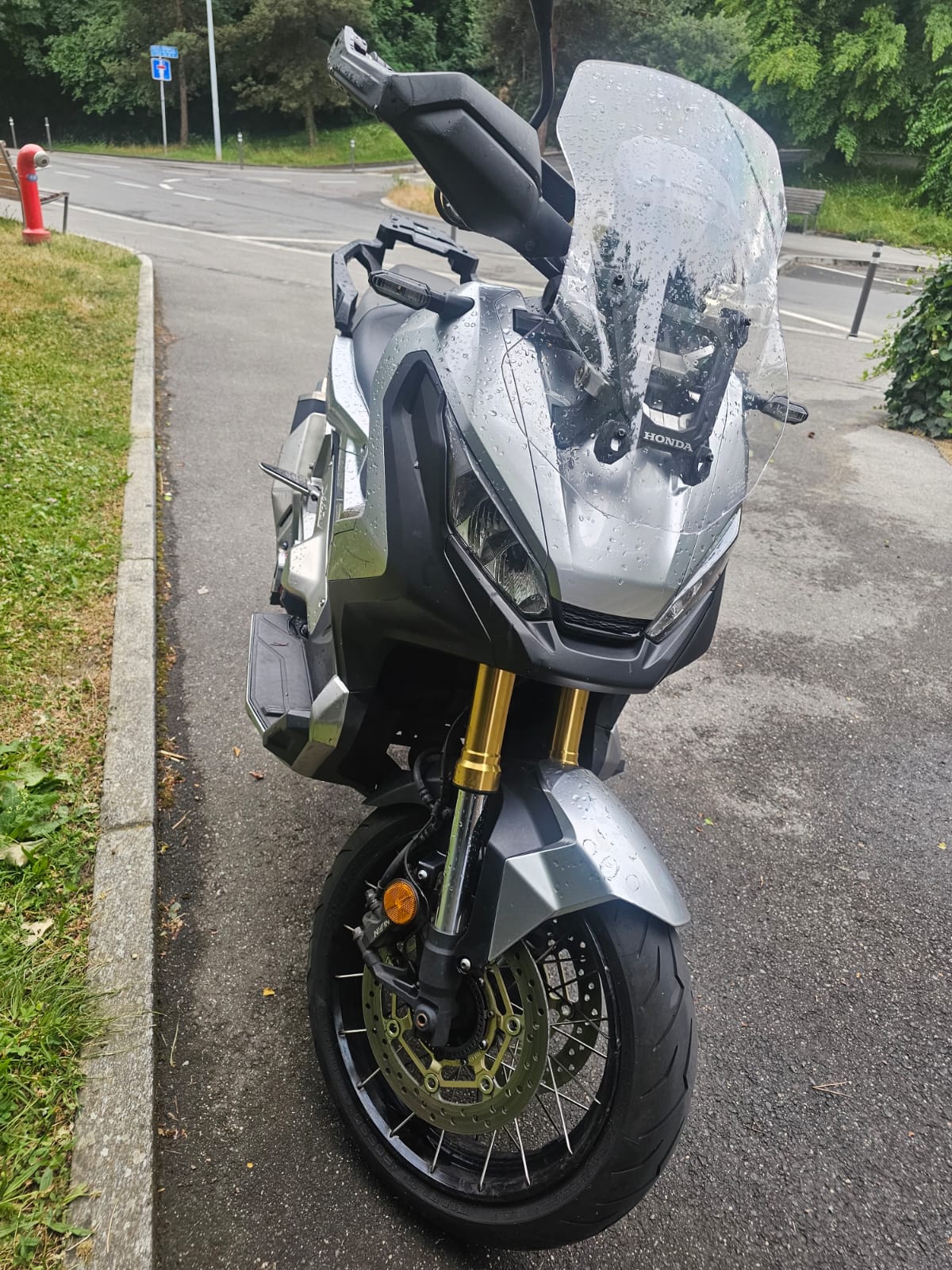 HONDA X-ADV-image-0