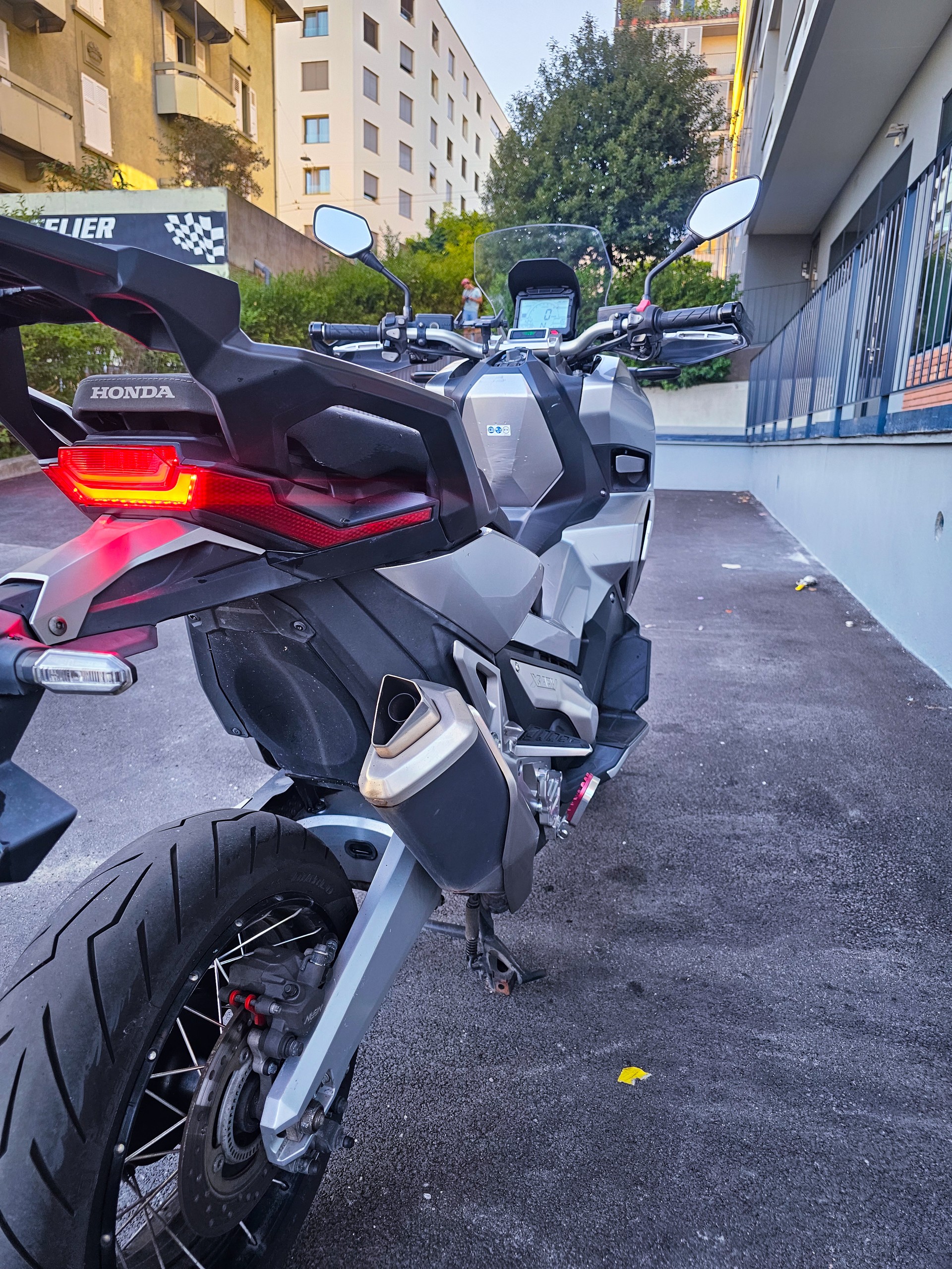 HONDA X-ADV-image-4