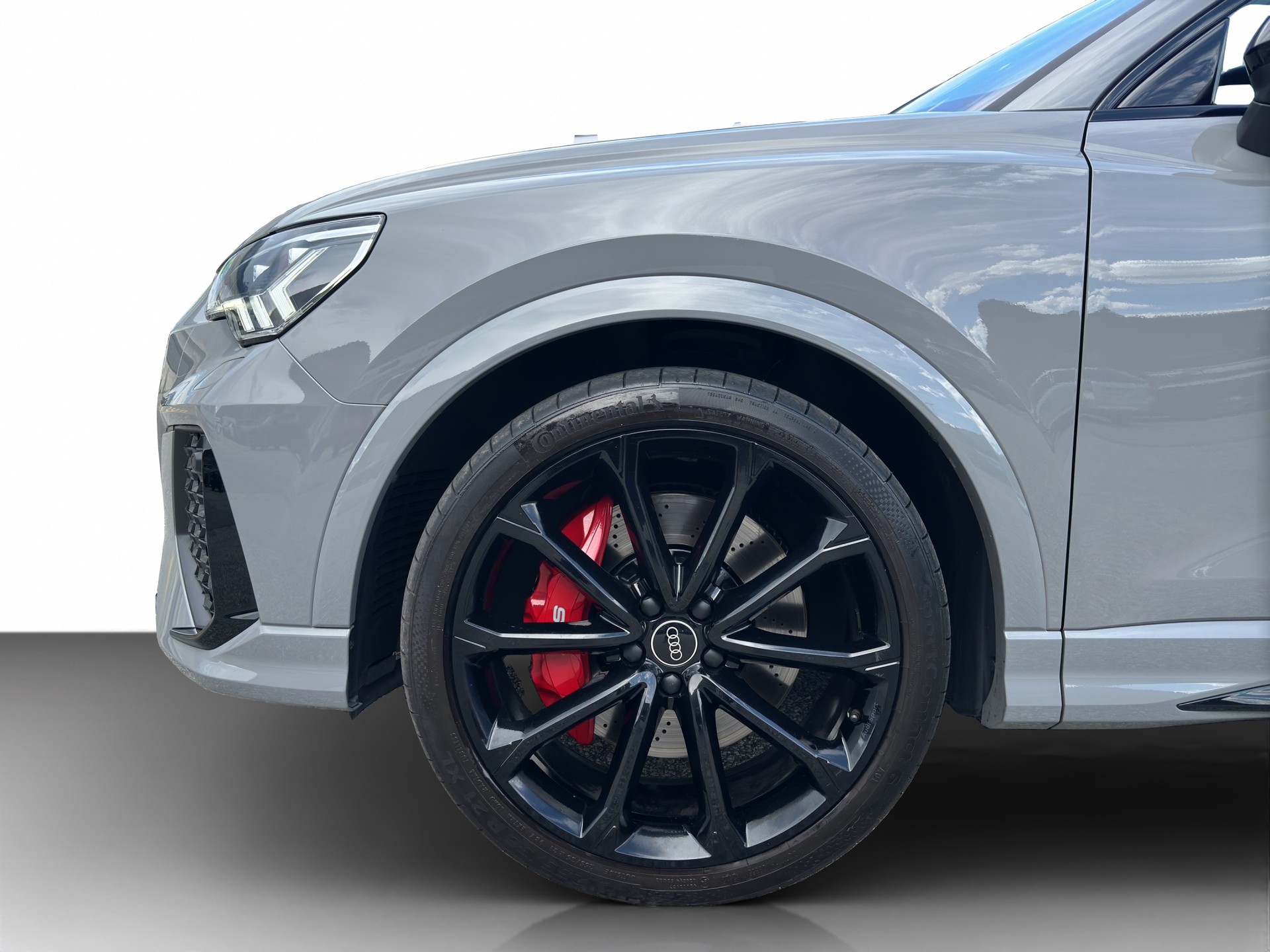 AUDI RS Q3 2.5 TFSI quattro S-Tronic-showroom-element-1