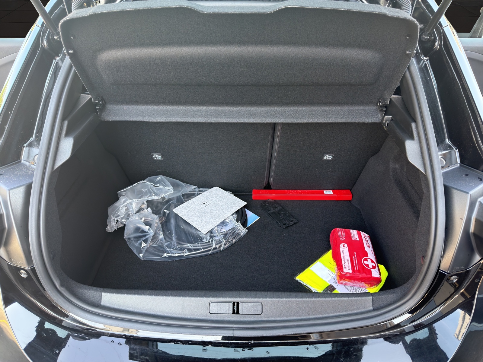 OPEL Corsa e GS - 51kWh-image-10