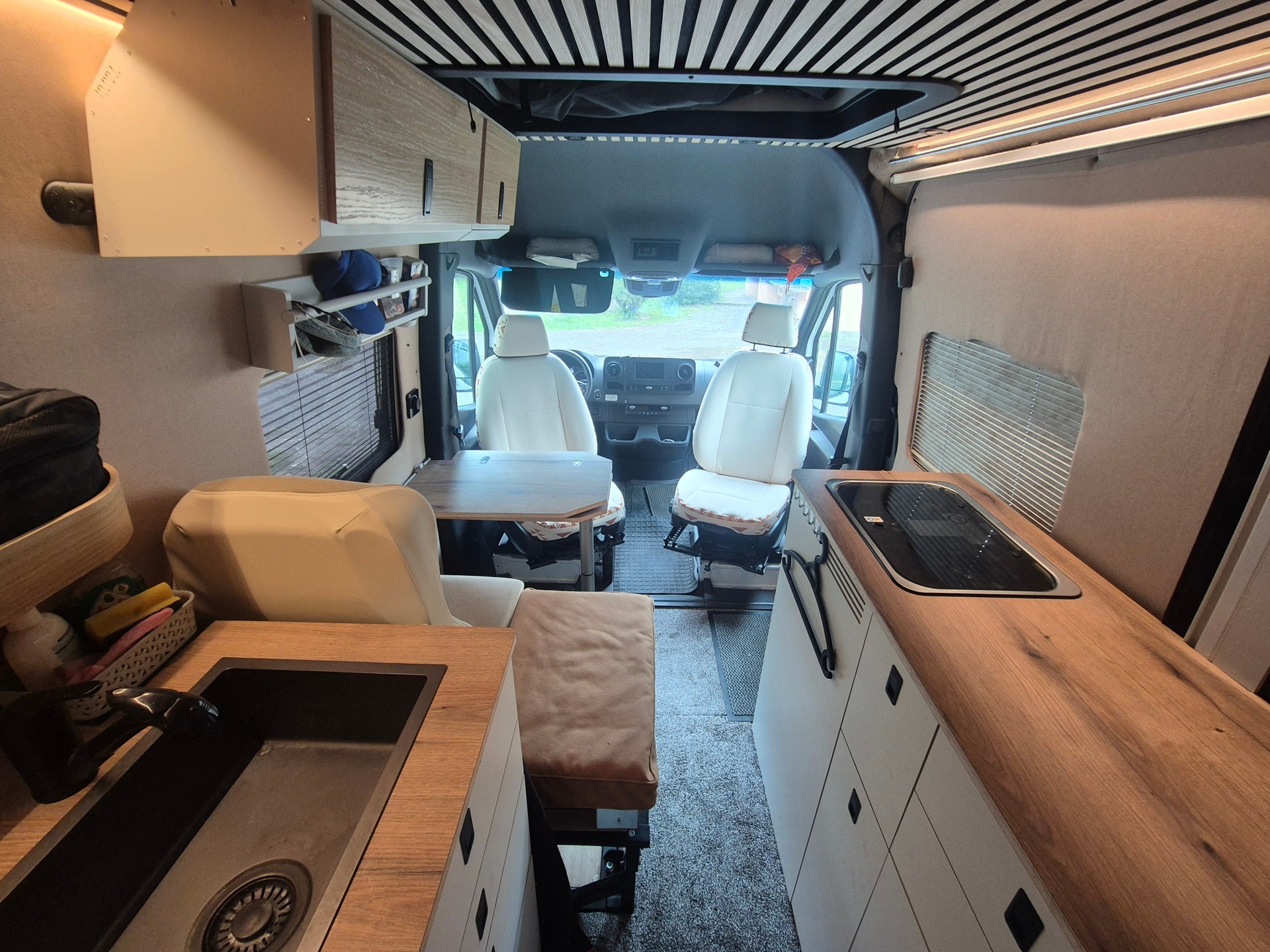 MERCEDES-BENZ Sprinter-image-5
