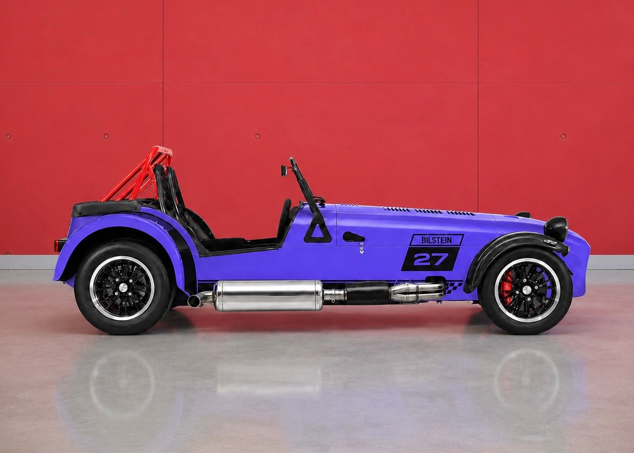 CATERHAM Seven 340 SV Nurburgring 1 of 100 (New Swiss car, Violet Blue metallic paint, 24-month warranty, delivery January 27)-image-4