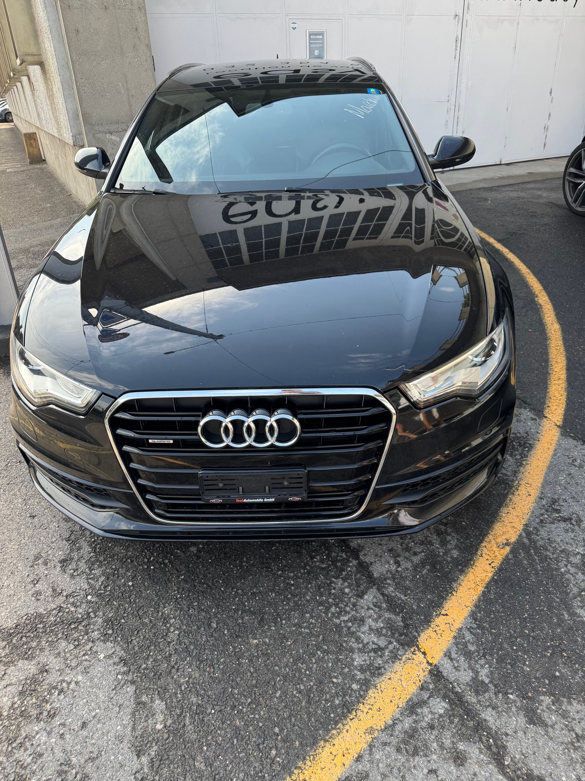 AUDI A6 Avant 3.0 TDI V6 quattro S-tronic