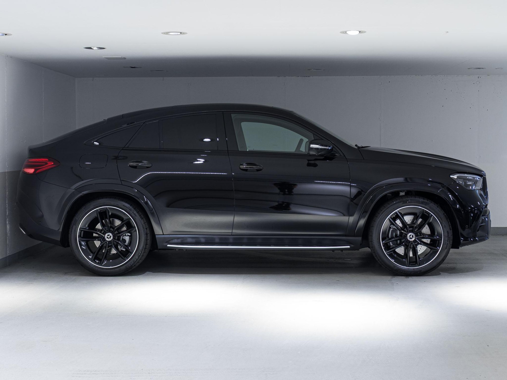 MERCEDES-BENZ GLE 450 d 4MATIC Coupé-image-1