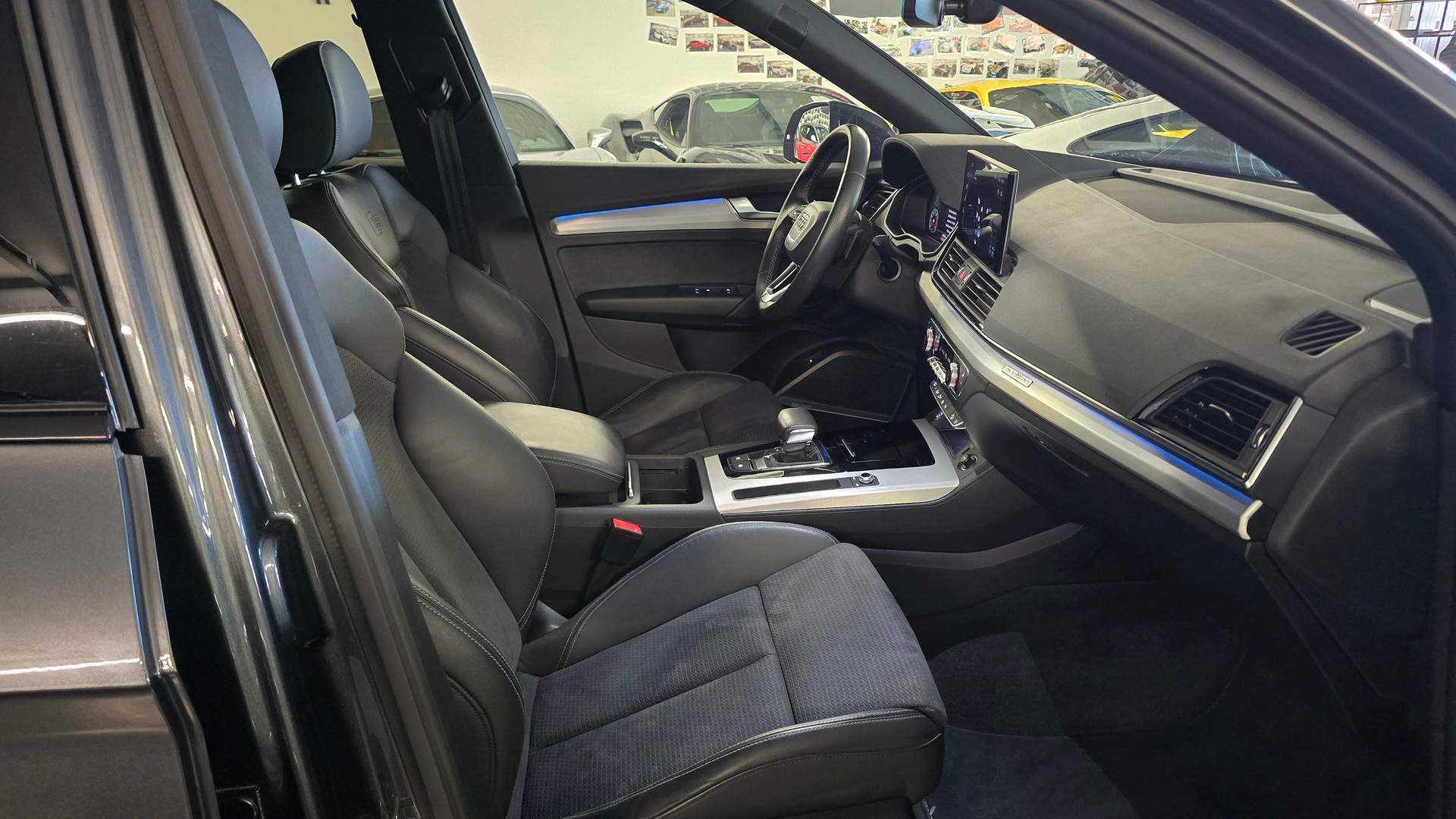 AUDI Q5 Sportback 40 TFSI S line quattro S-tronic-image-20
