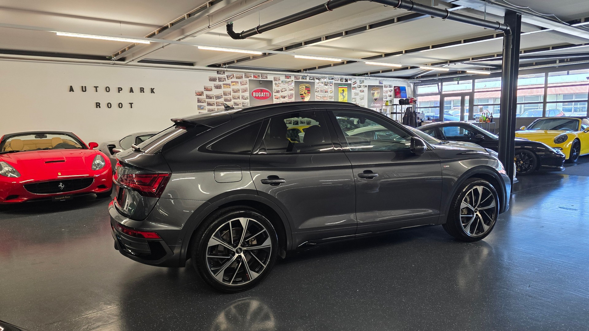 AUDI Q5 Sportback 40 TFSI S line quattro S-tronic-image-5