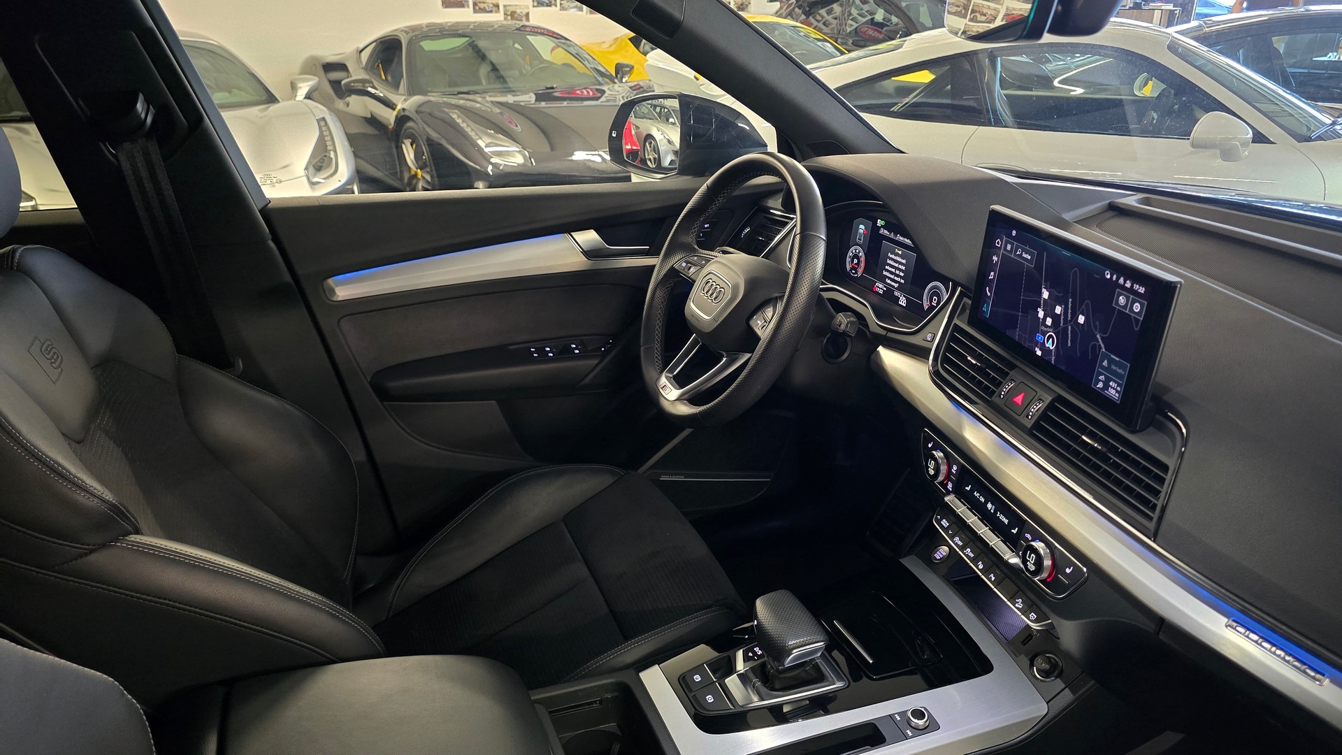 AUDI Q5 Sportback 40 TFSI S line quattro S-tronic-image-19