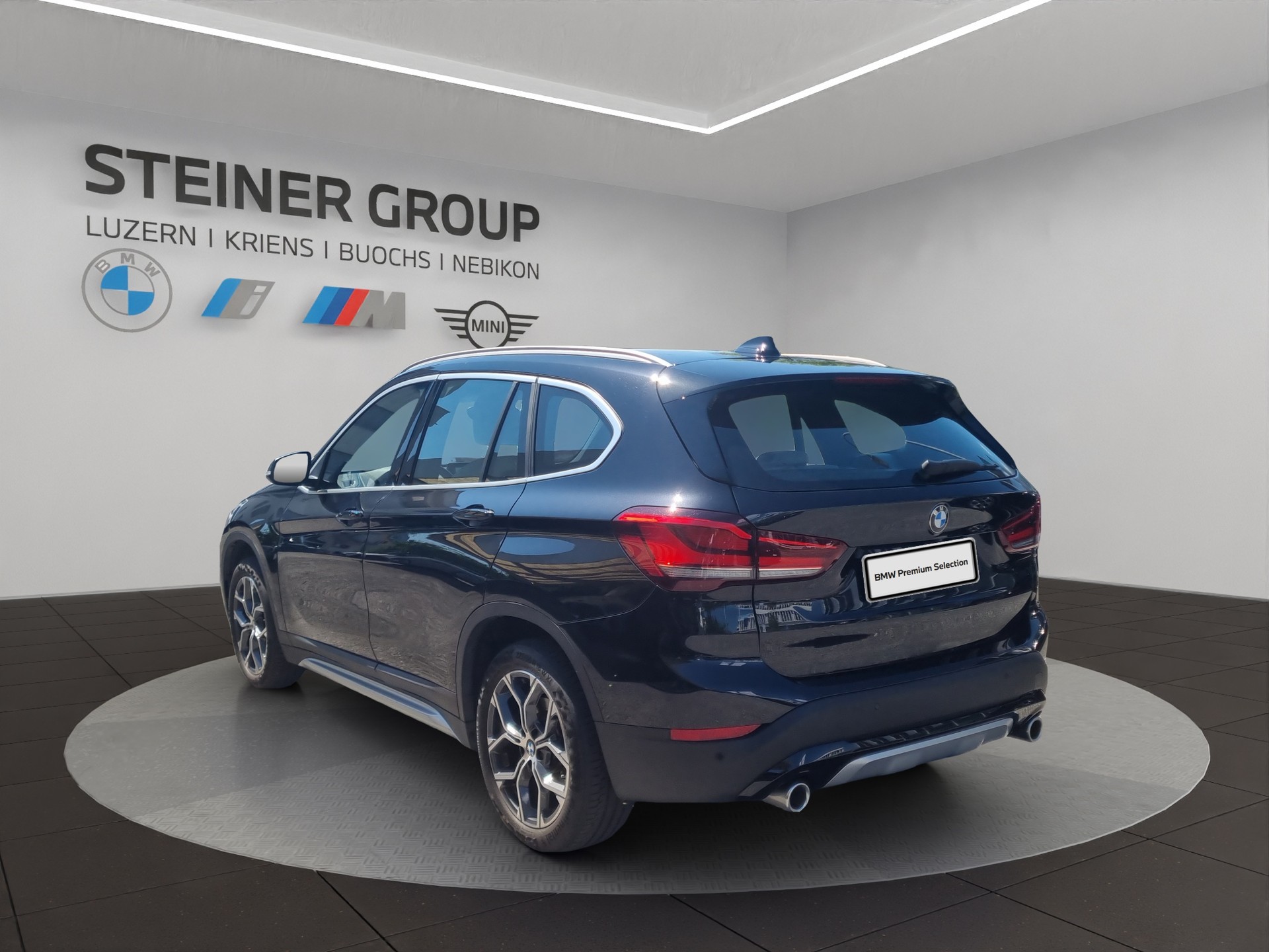 BMW X1 xDrive 20i xLine Steptronic-image-6