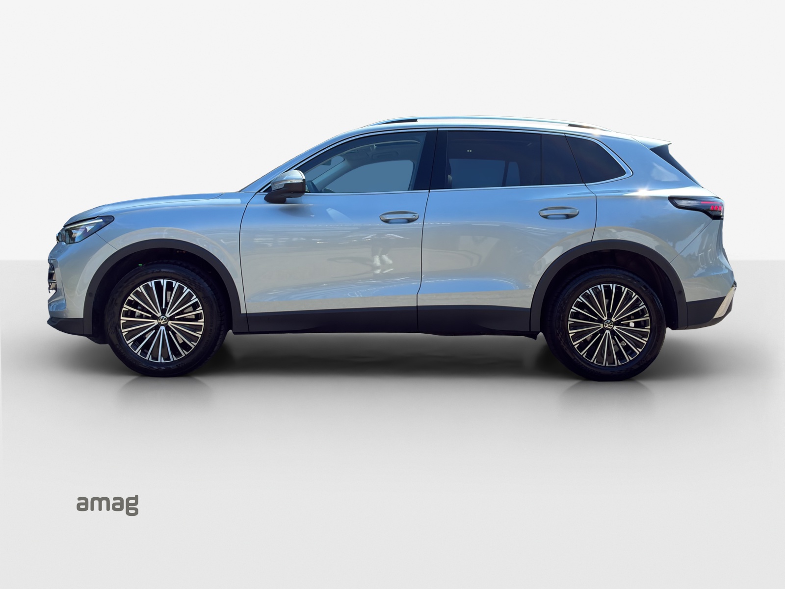 VW Tiguan 2.0 TSI DSG Elegance 4Motion-showroom-element-1