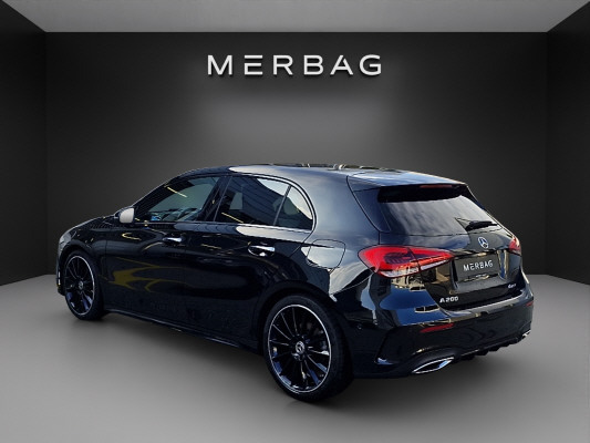 MERCEDES-BENZ A 200 AMG Line 4Matic-image-4