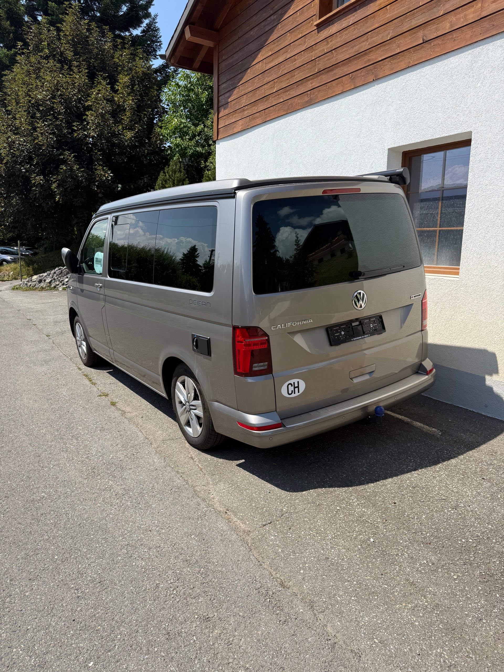 VW 2.0 TDI 150 Ocean Edition Liberty DSG-image-2