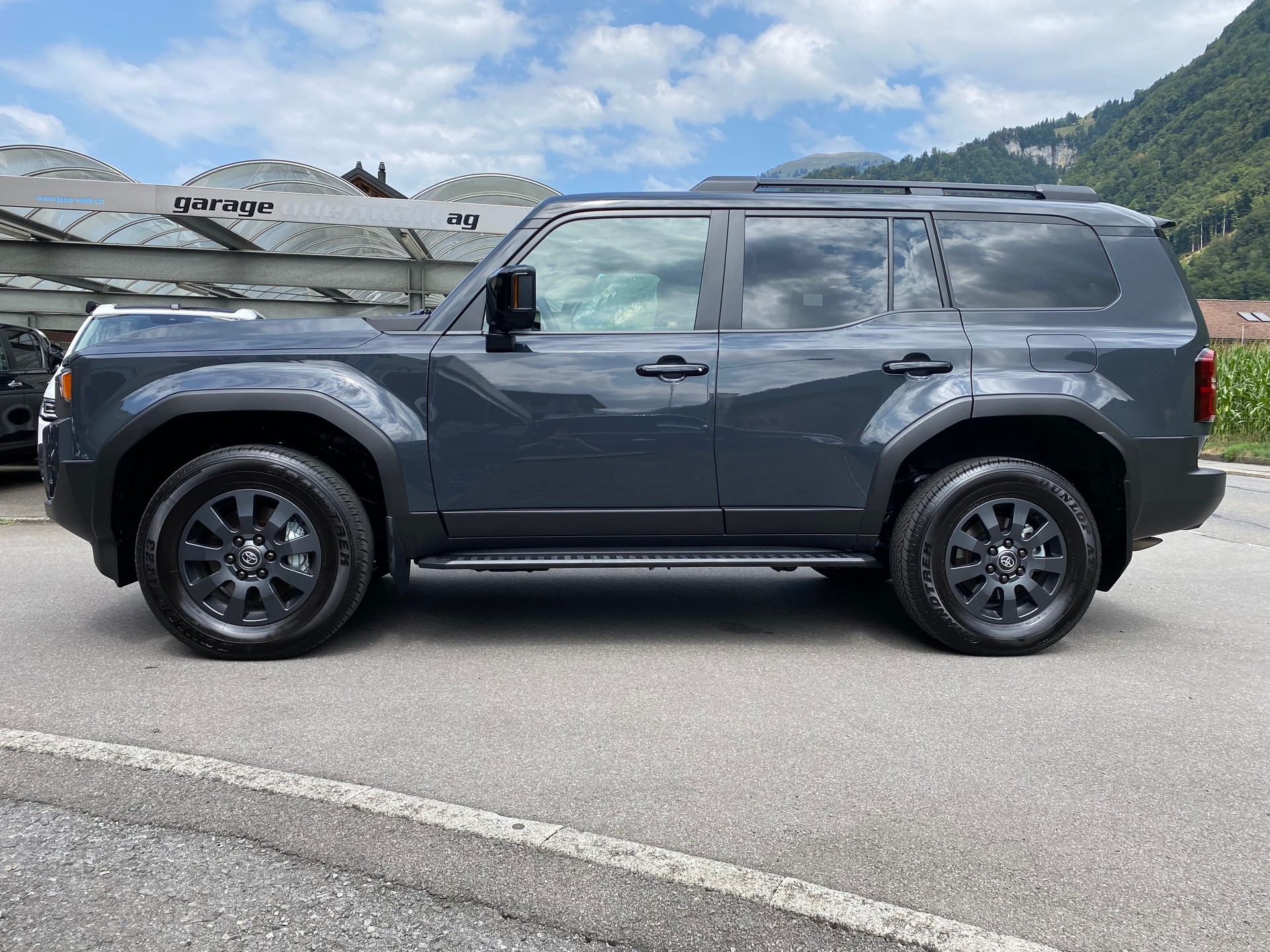 TOYOTA Land Cruiser 2.8TD Style