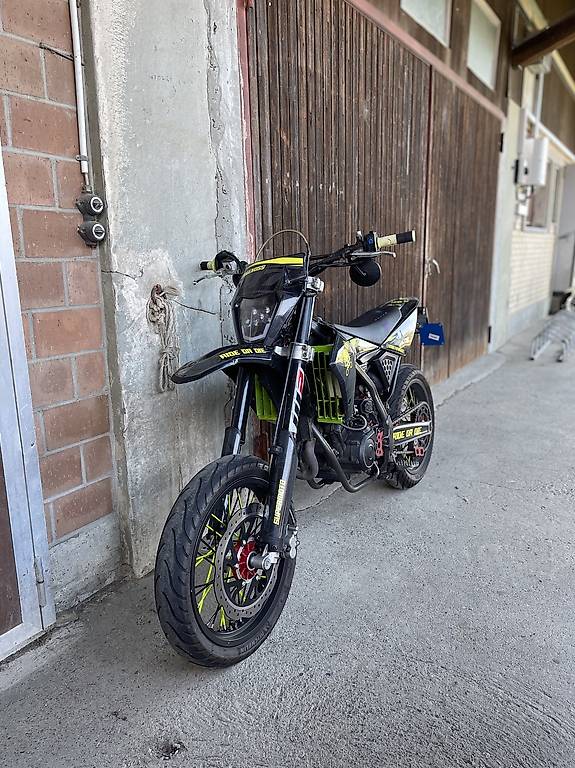 FANTIC XMF 125 Motard-image-2
