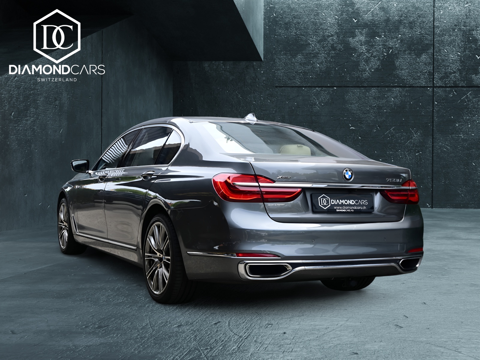 BMW 750Li xDrive *Individual*Executive Lounge-showroom-element-3
