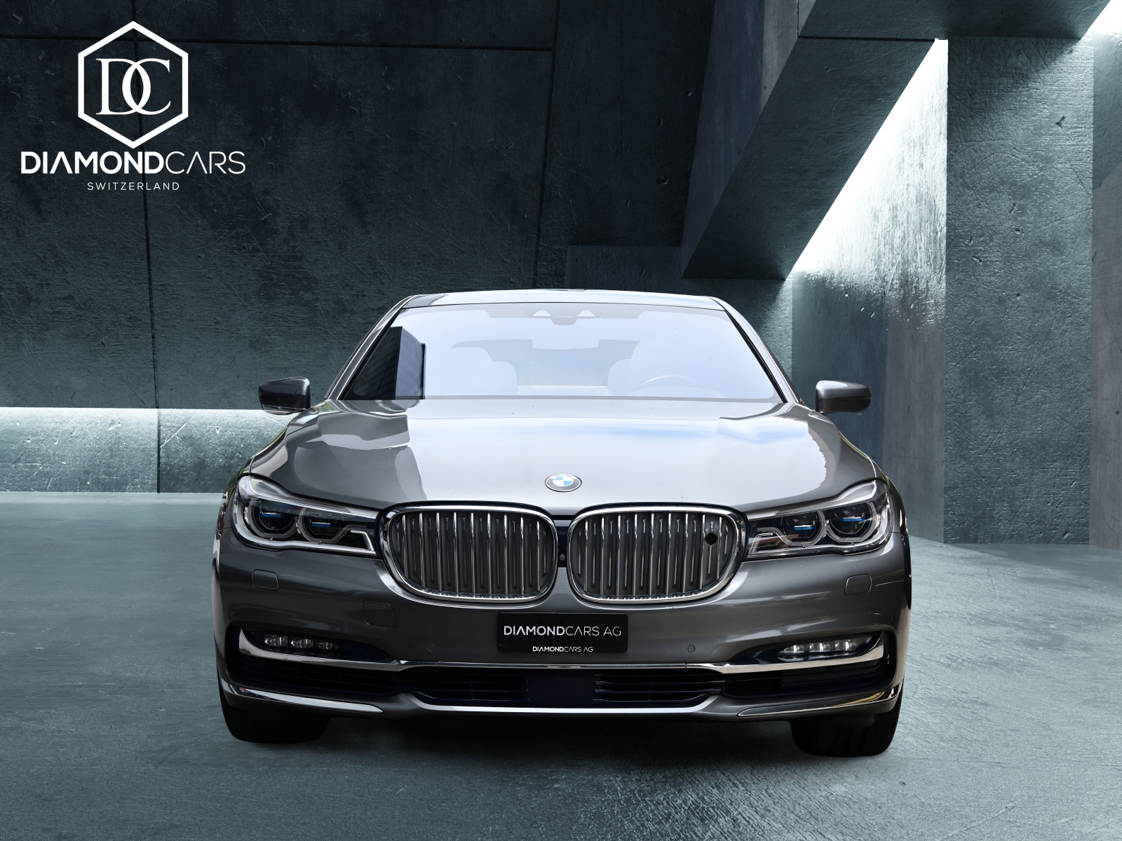 BMW 750Li xDrive *Individual*Executive Lounge-showroom-element-1