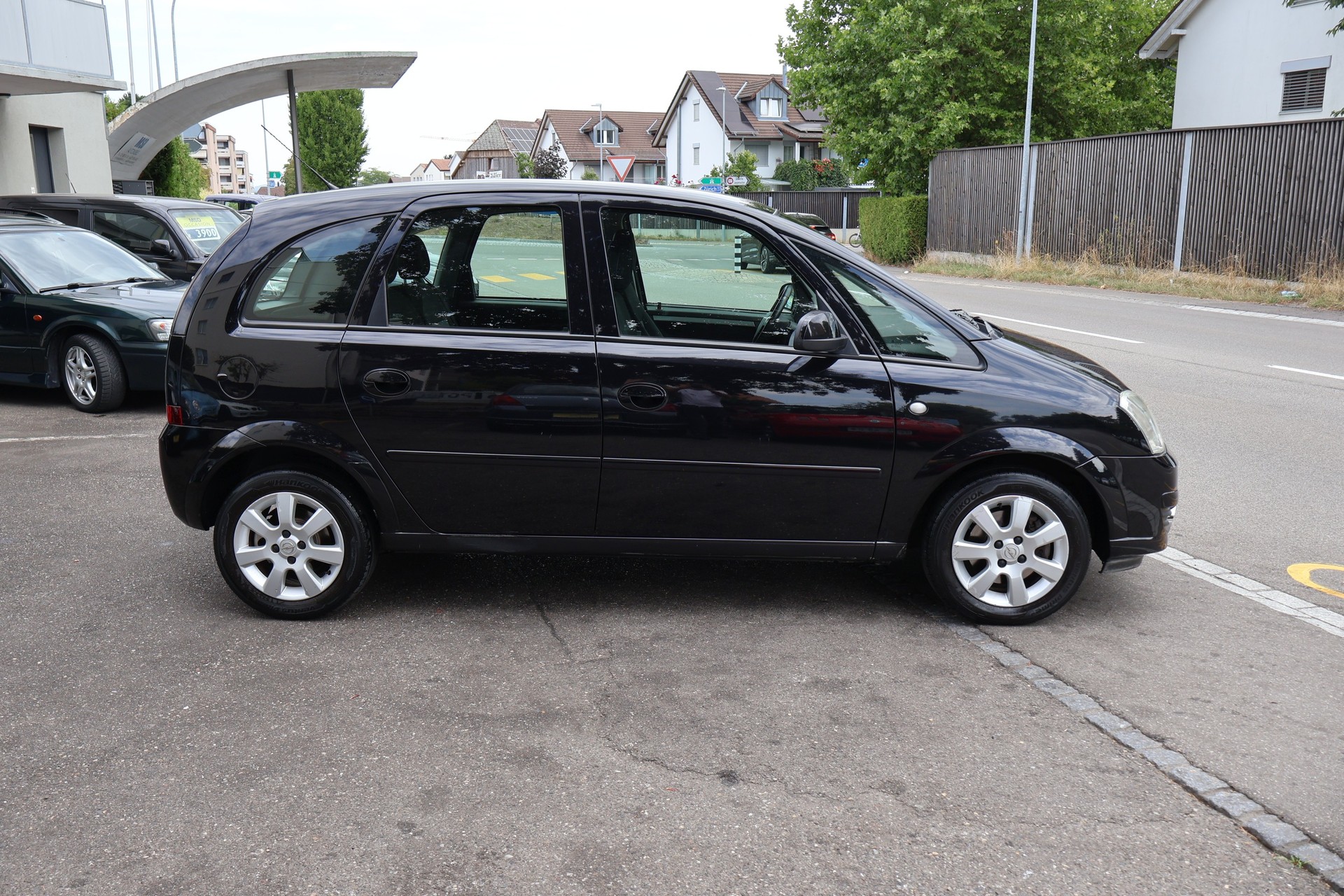 OPEL Meriva 1.6i-16 TP Cosmo-image-3