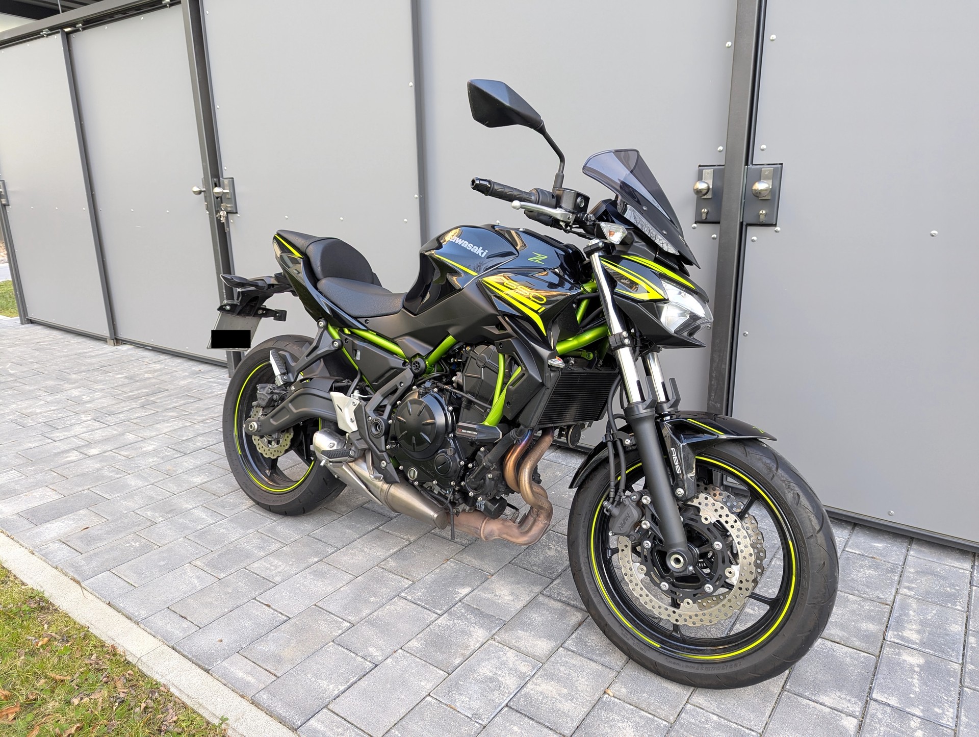 KAWASAKI Z 650-image-3