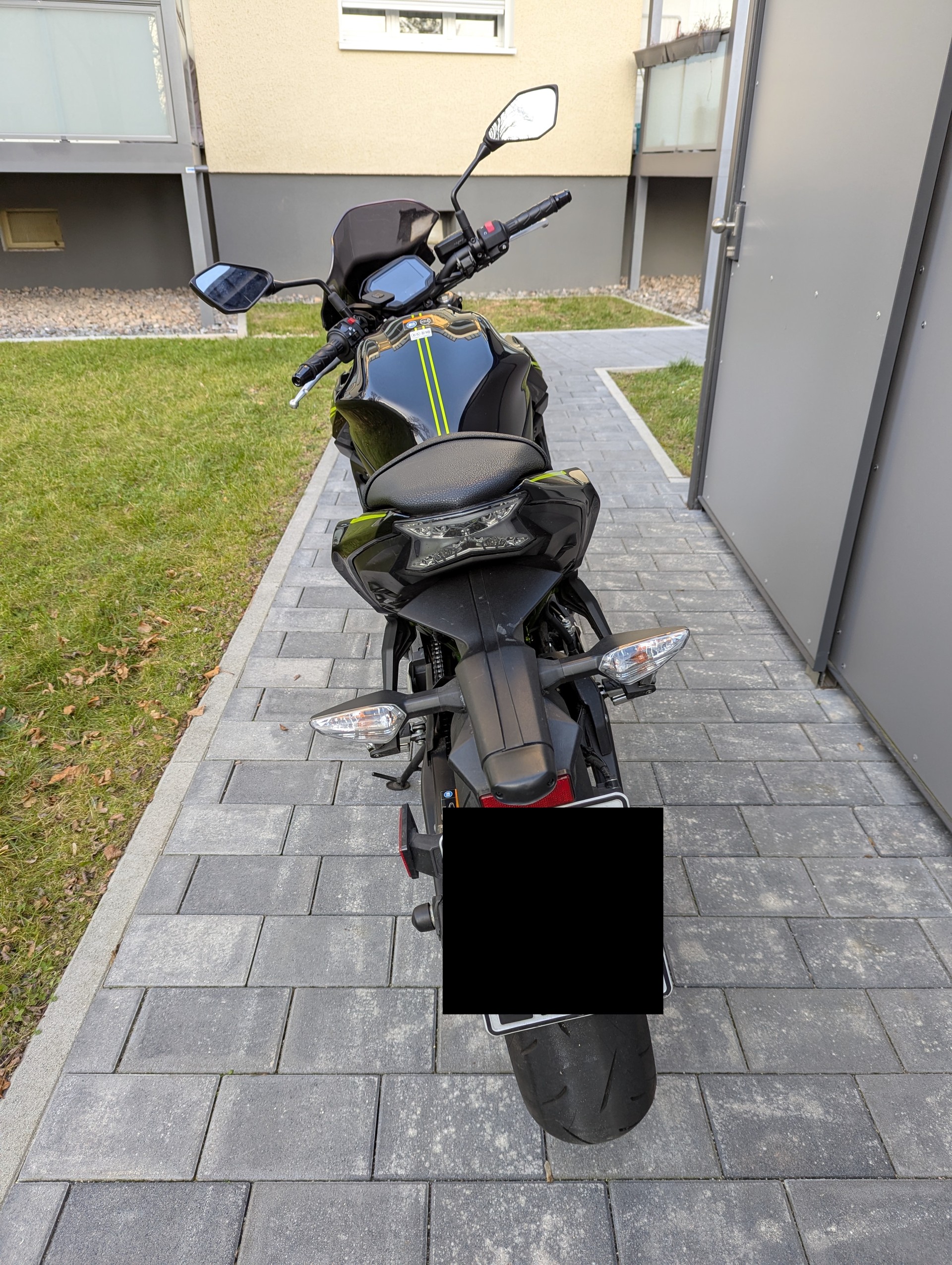 KAWASAKI Z 650-image-6