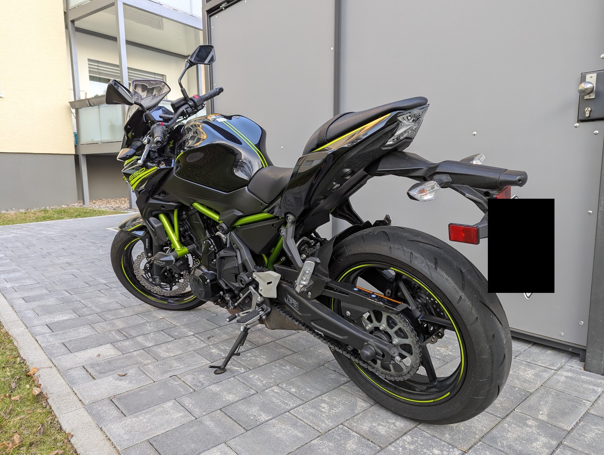 KAWASAKI Z 650-image-2
