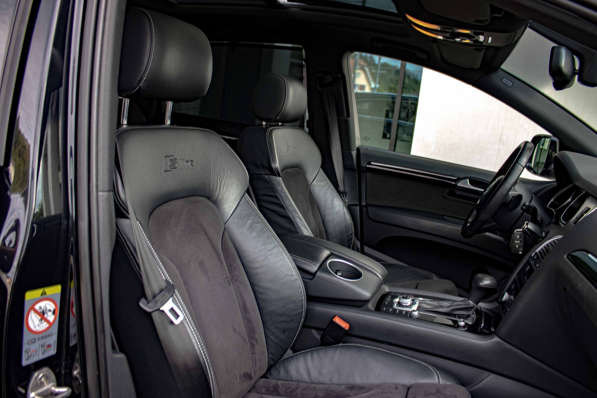 AUDI Q7 3.0 TDI S Line 7 Platz AHK! quattro tiptronic-image-19