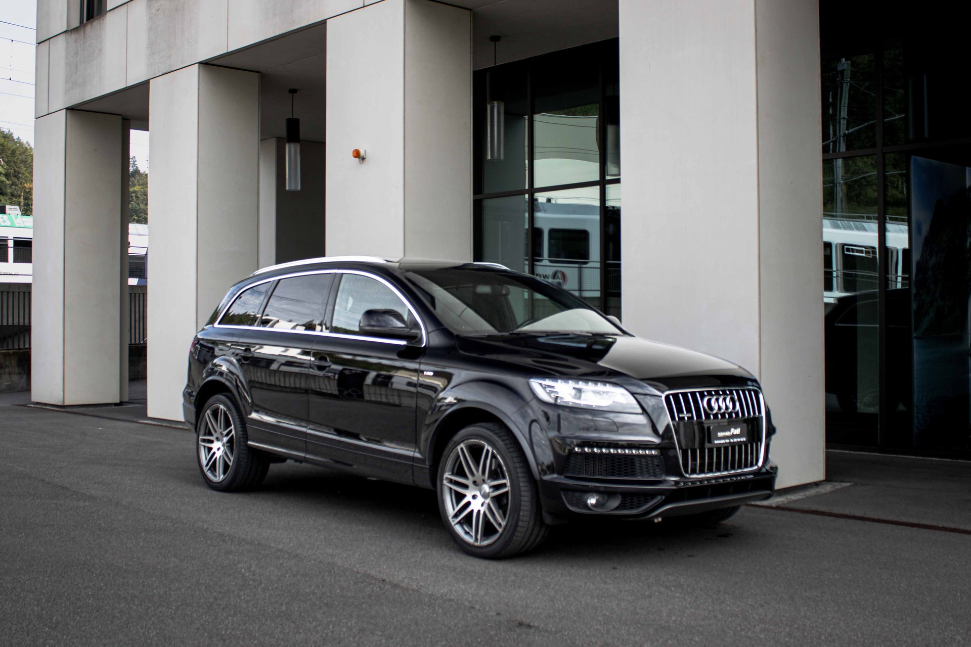 AUDI Q7 3.0 TDI S Line 7 Platz AHK! quattro tiptronic-image-4