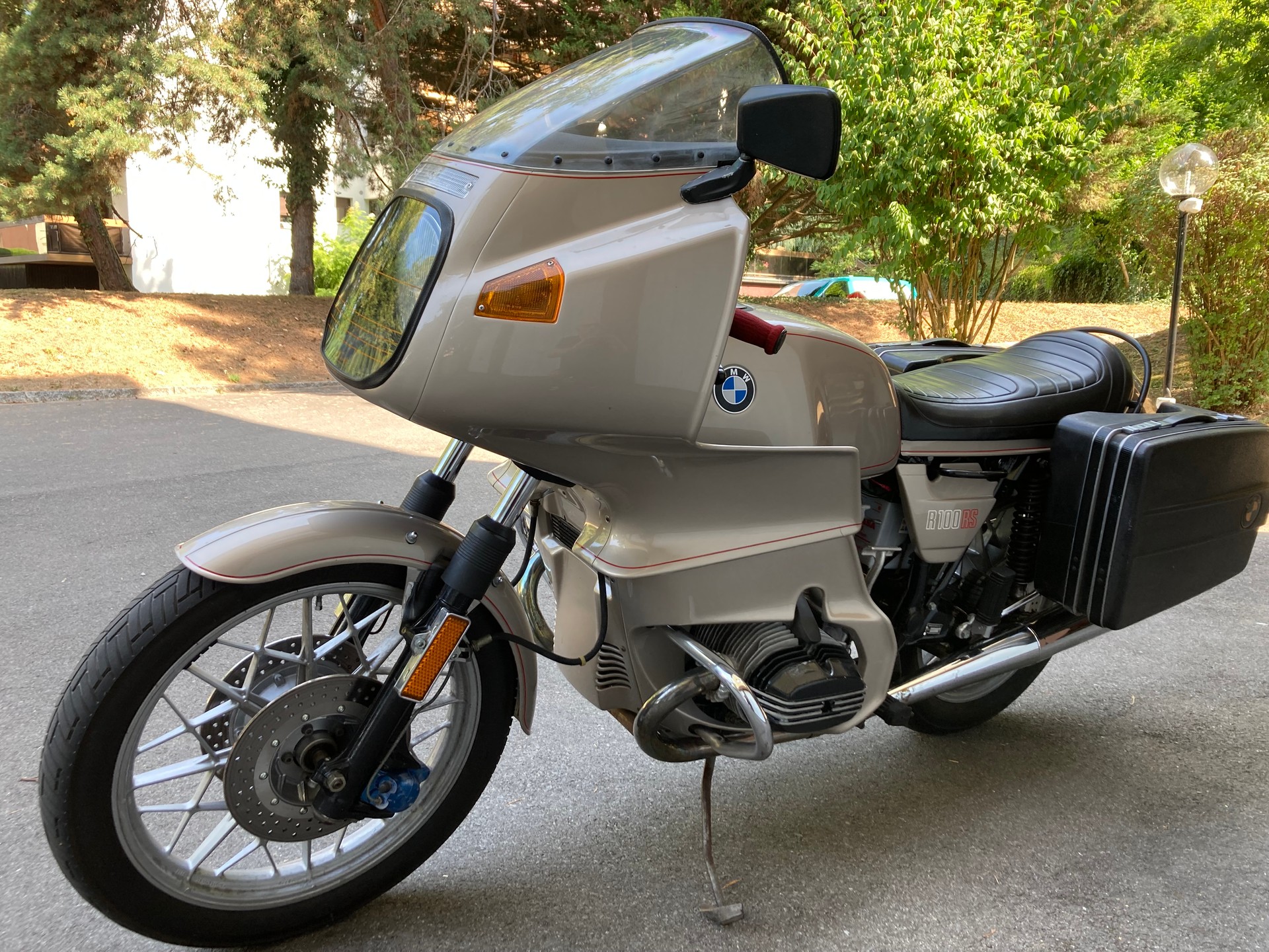 BMW R 100 RS-image-1