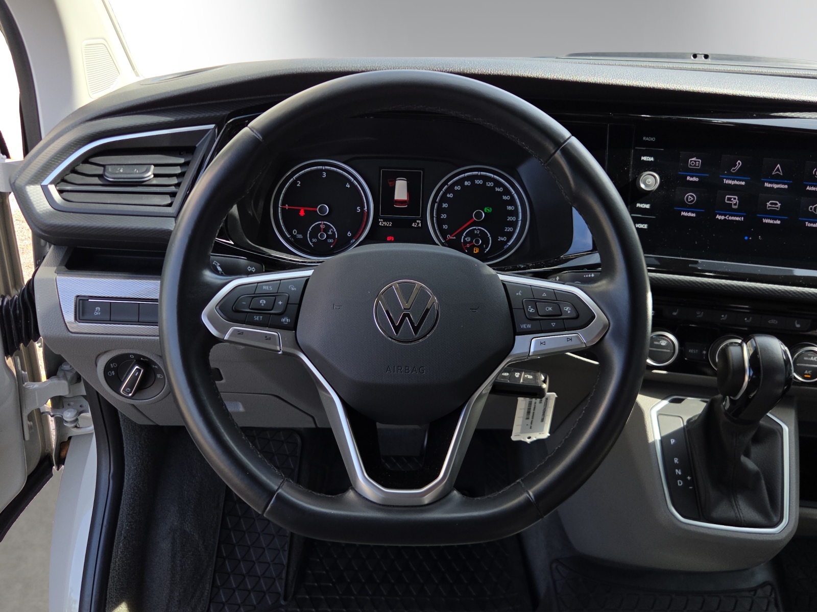 VW T6.1 Caravelle 2.0 TDI Comfortline DSG-image-9