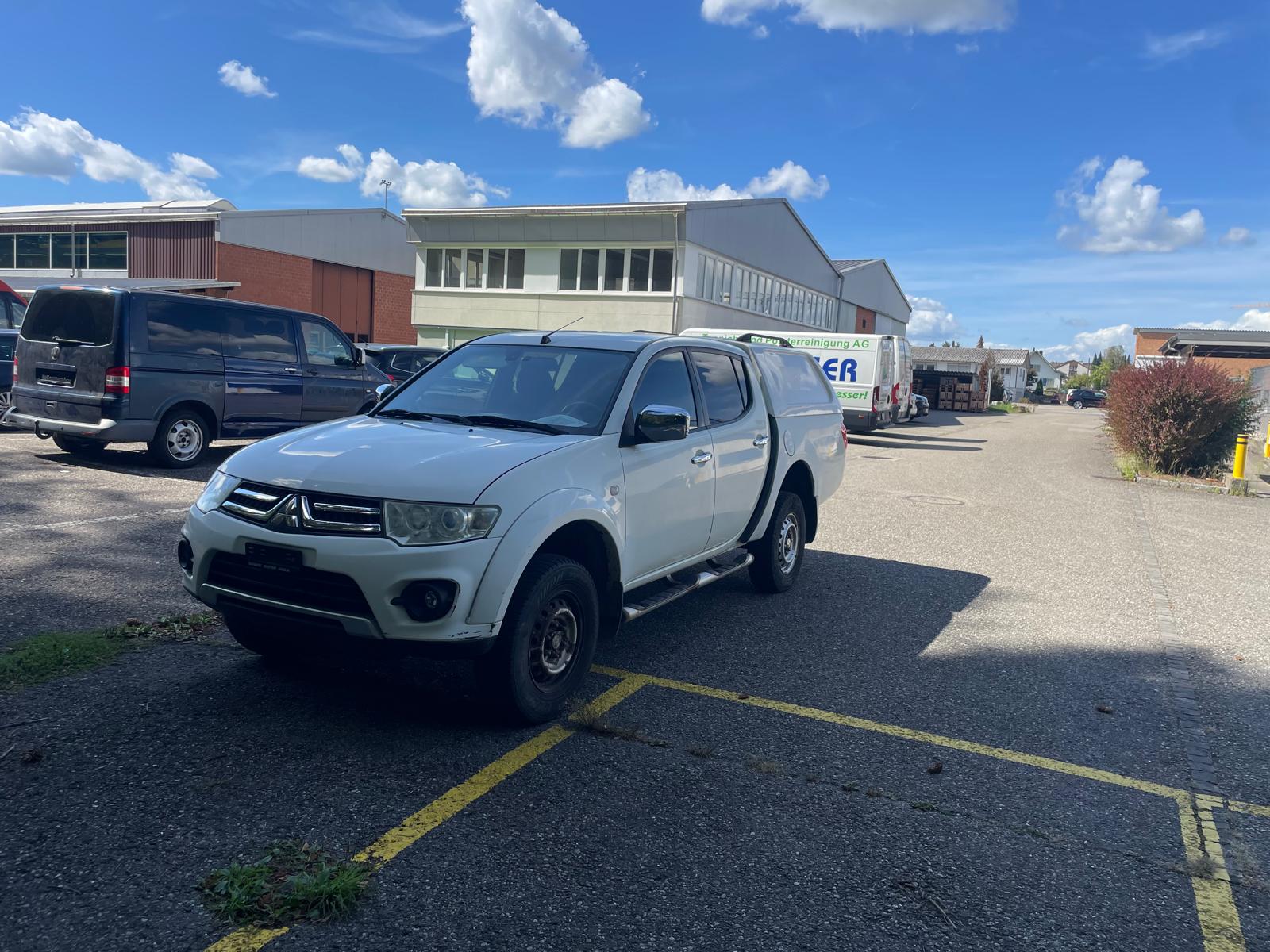 MITSUBISHI L 200 2.5 DID HP Intense Double Cab-image-1