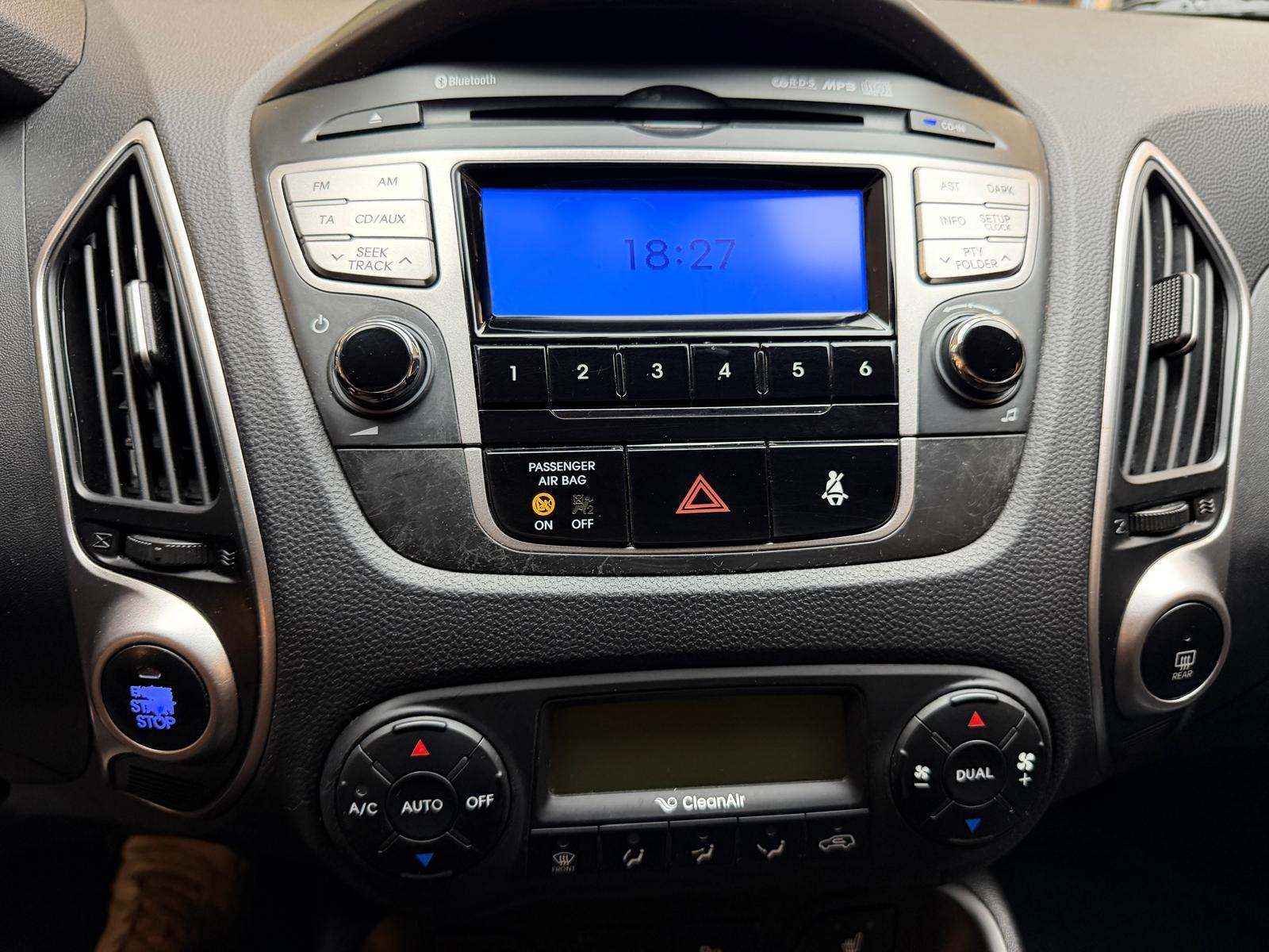 HYUNDAI ix35 2.0 GDi Style-image-23