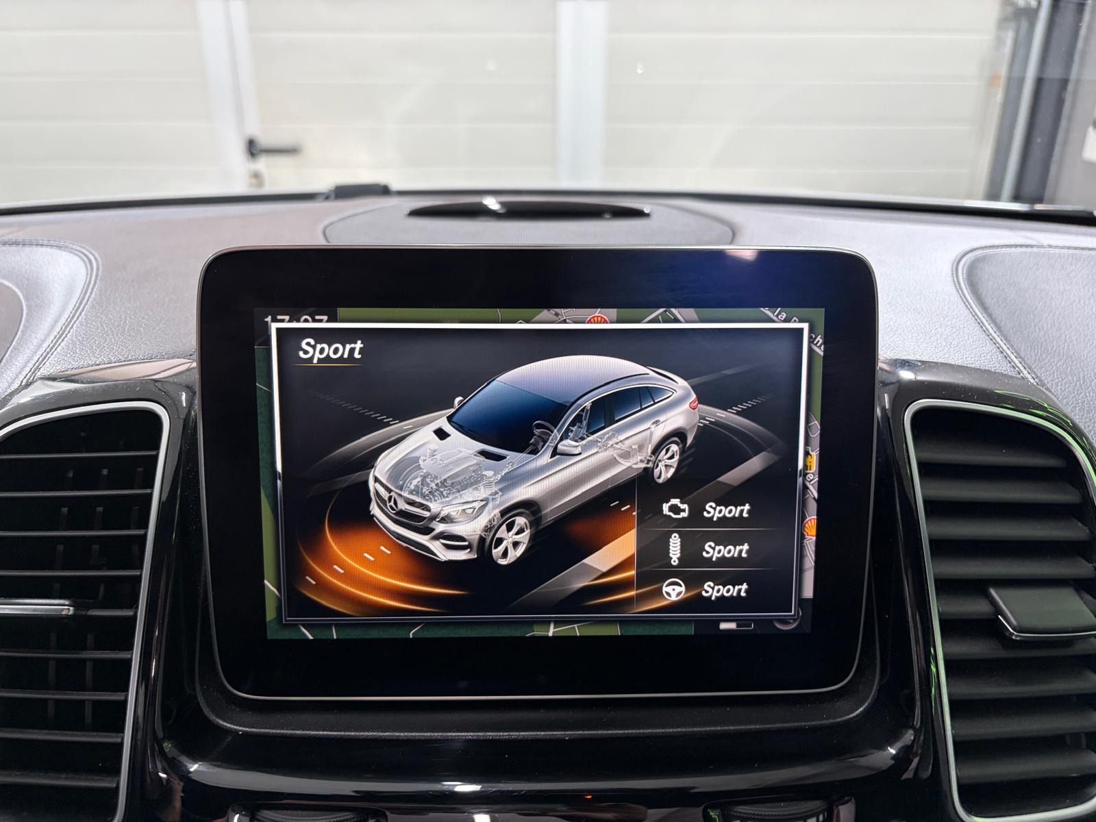 MERCEDES-BENZ GLE Coupé 350 d 4Matic 9G-Tronic - Attelage - Toit ouvrant - Caméra 360-image-25
