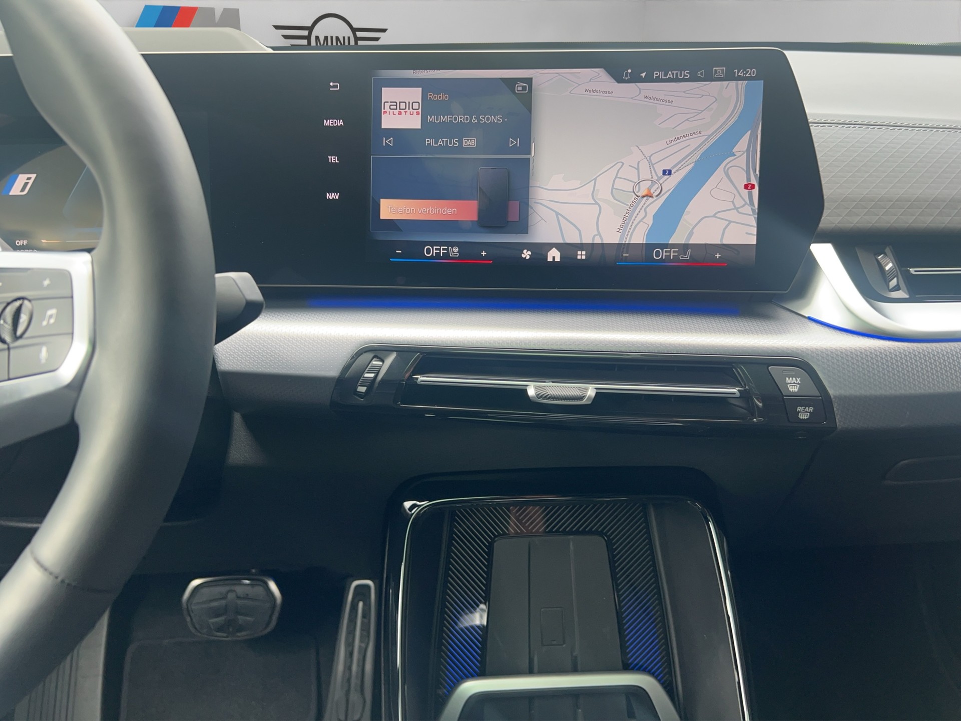 BMW iX2 xDrive 30 M Sport Pro-image-18