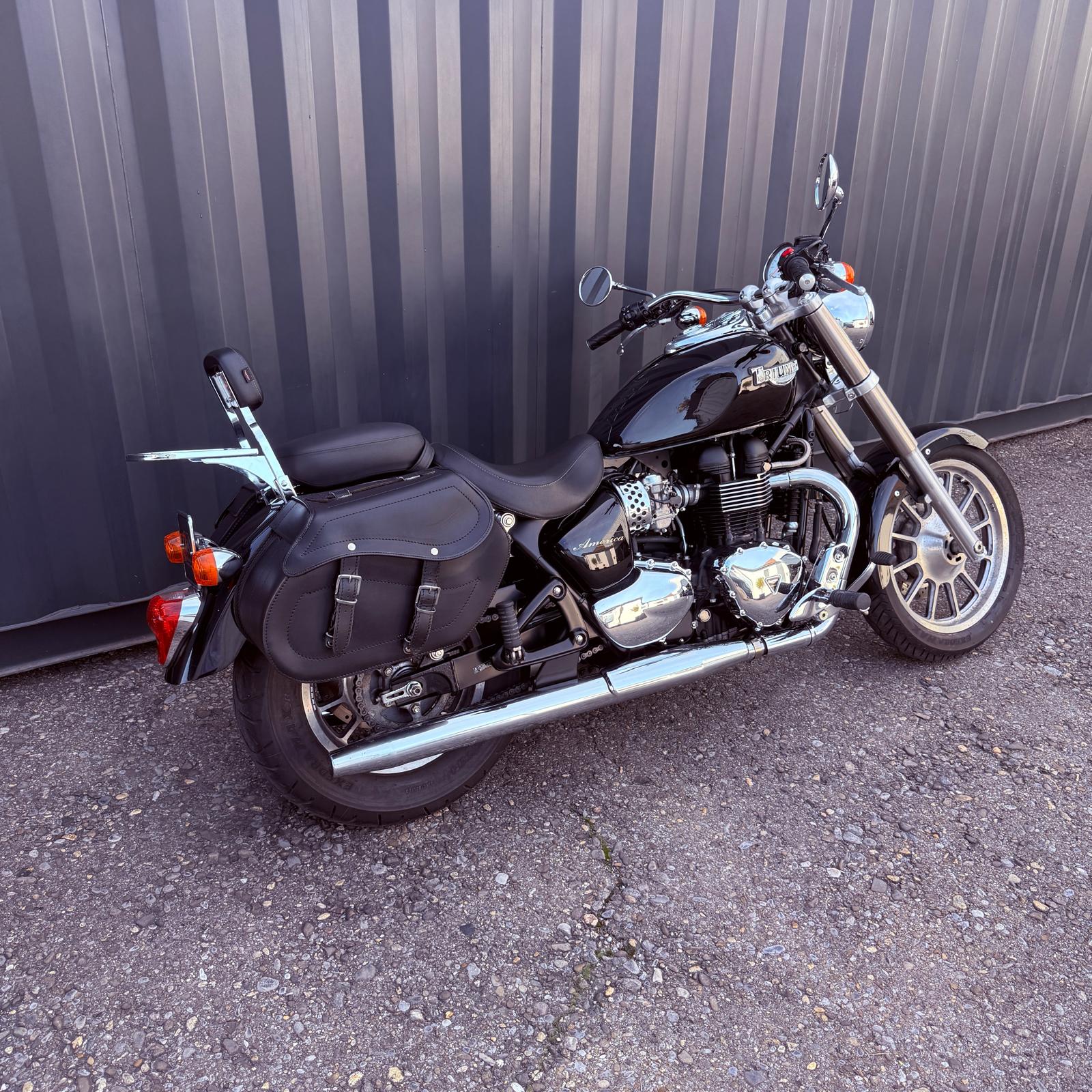 TRIUMPH America 900-image-4